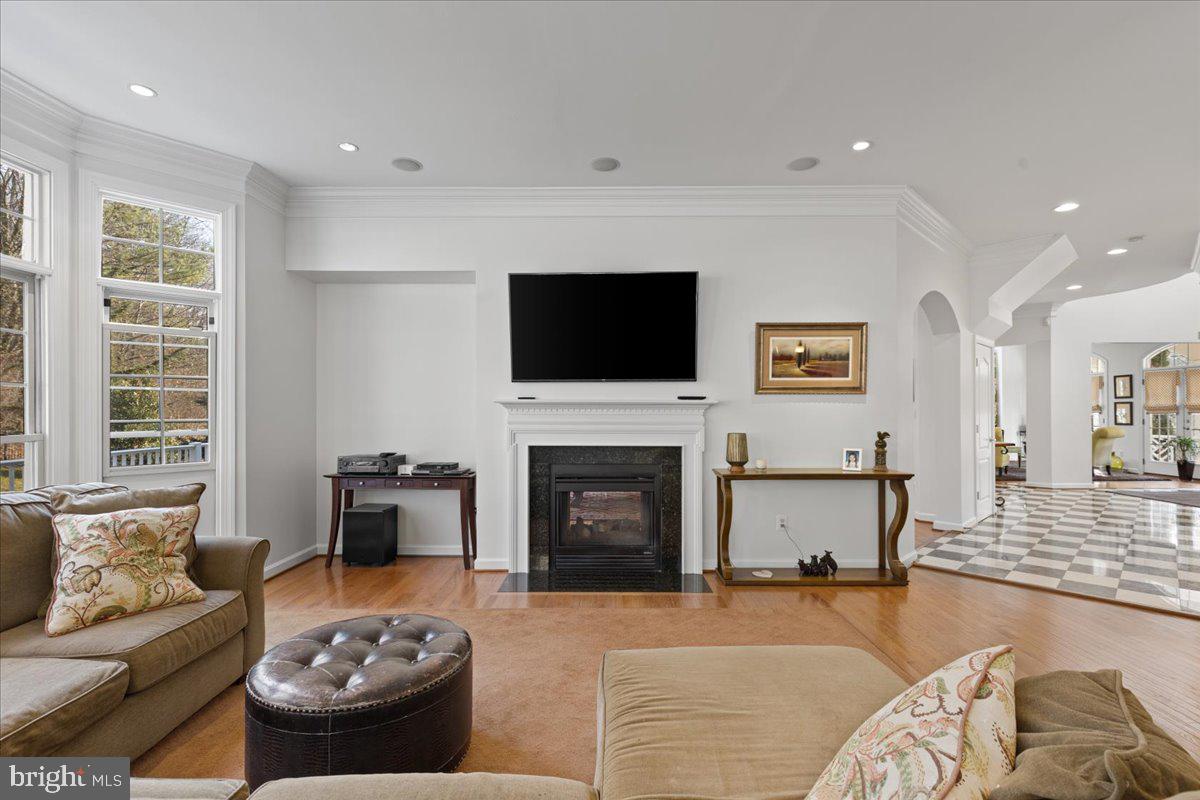 6424 RECREATION LN, FALLS CHURCH, Virginia 22041, 5 Bedrooms Bedrooms, ,5 BathroomsBathrooms,Residential,For sale,6424 RECREATION LN,VAFX2290522 MLS # VAFX2290522