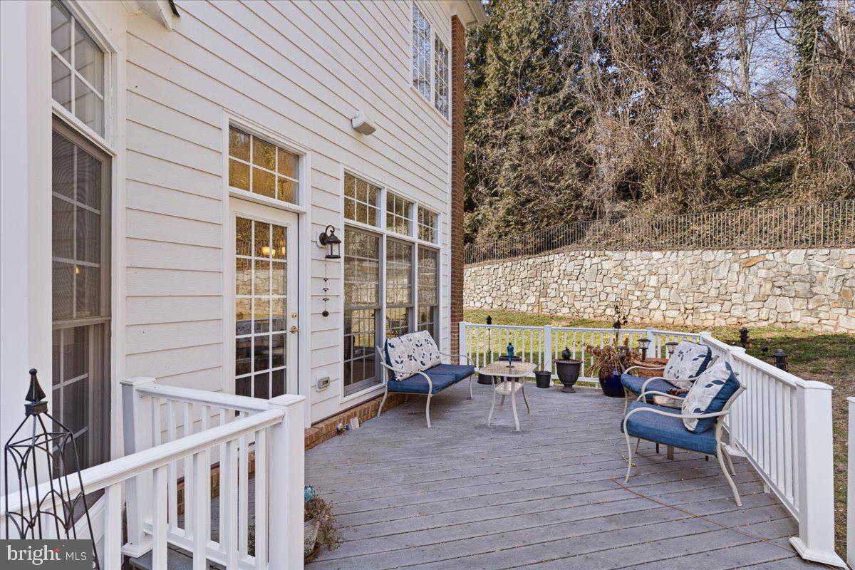 6424 RECREATION LN, FALLS CHURCH, Virginia 22041, 5 Bedrooms Bedrooms, ,5 BathroomsBathrooms,Residential,For sale,6424 RECREATION LN,VAFX2290522 MLS # VAFX2290522