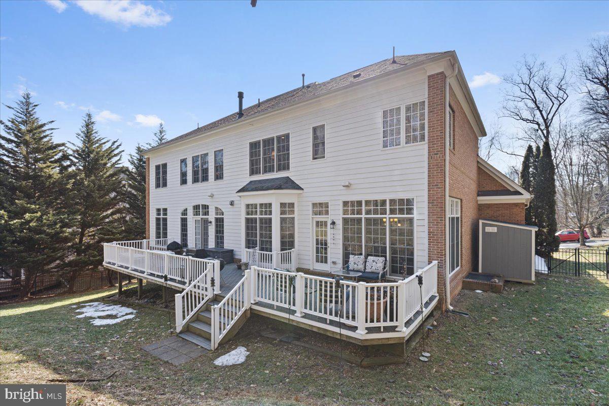 6424 RECREATION LN, FALLS CHURCH, Virginia 22041, 5 Bedrooms Bedrooms, ,5 BathroomsBathrooms,Residential,For sale,6424 RECREATION LN,VAFX2290522 MLS # VAFX2290522