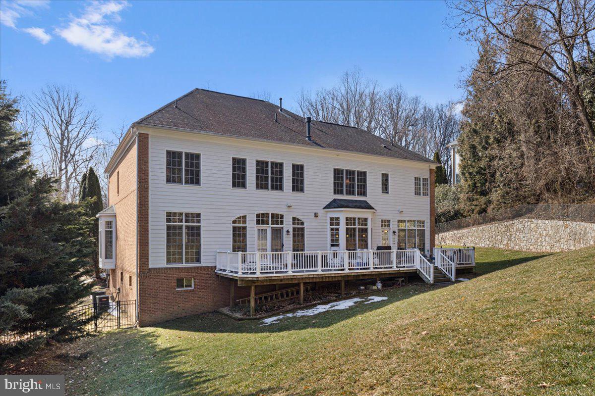 6424 RECREATION LN, FALLS CHURCH, Virginia 22041, 5 Bedrooms Bedrooms, ,5 BathroomsBathrooms,Residential,For sale,6424 RECREATION LN,VAFX2290522 MLS # VAFX2290522