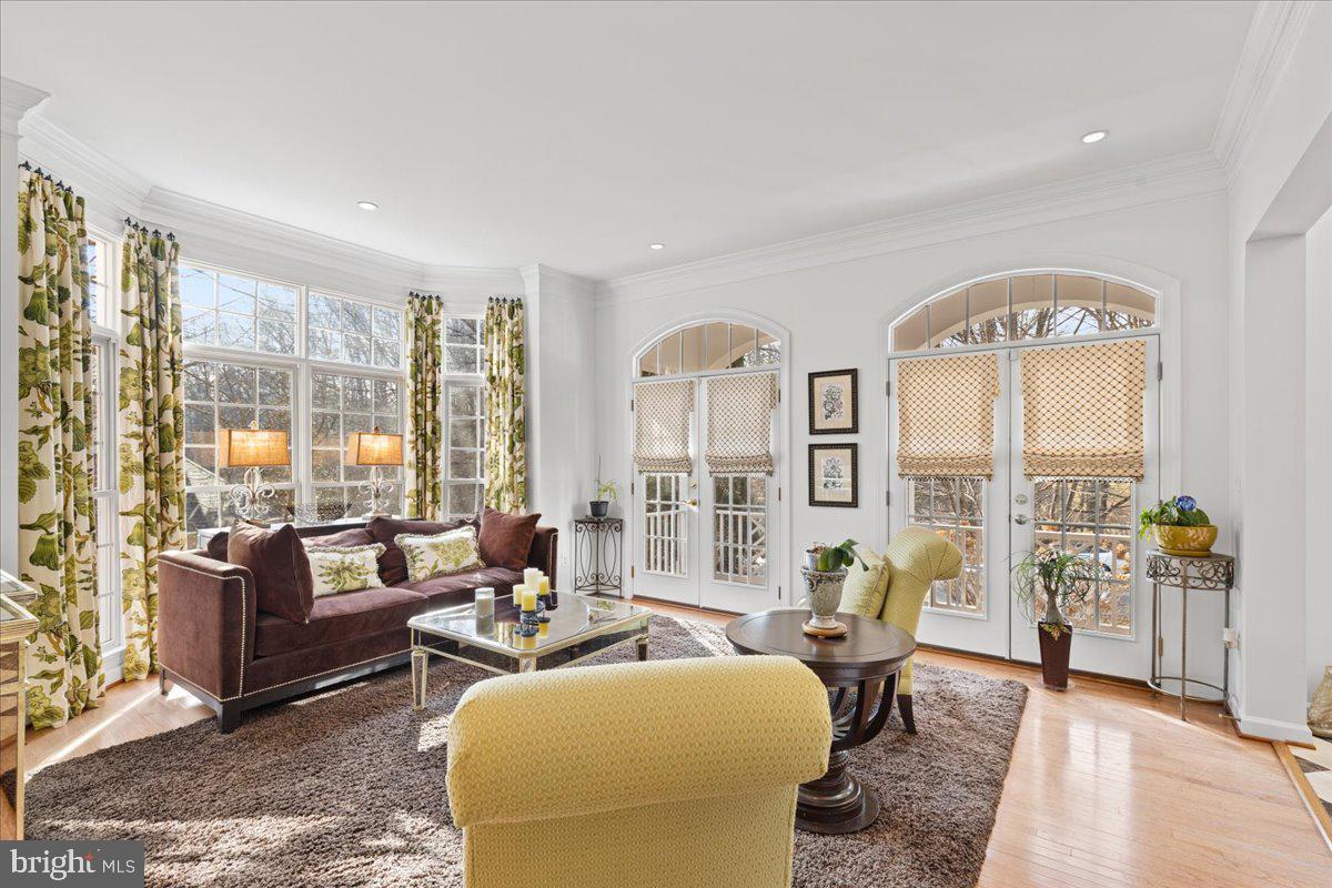 6424 RECREATION LN, FALLS CHURCH, Virginia 22041, 5 Bedrooms Bedrooms, ,5 BathroomsBathrooms,Residential,For sale,6424 RECREATION LN,VAFX2290522 MLS # VAFX2290522