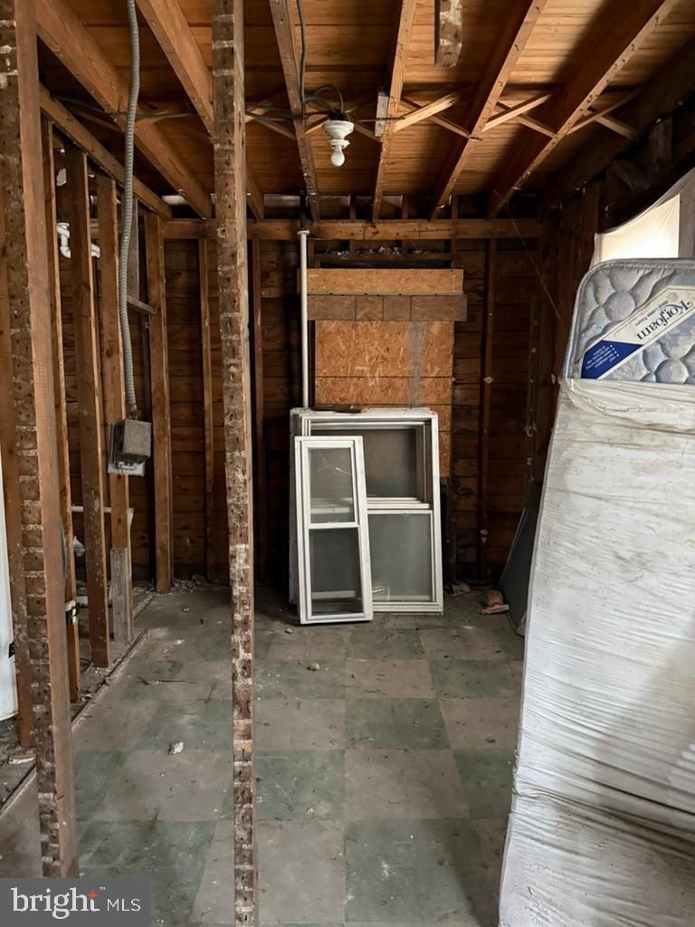 4304 JAY ST NE, WASHINGTON, District Of Columbia 20019, 3 Bedrooms Bedrooms, 6 Rooms Rooms,1 BathroomBathrooms,Residential,For sale,4304 JAY ST NE,DCDC2245926 MLS # DCDC2245926