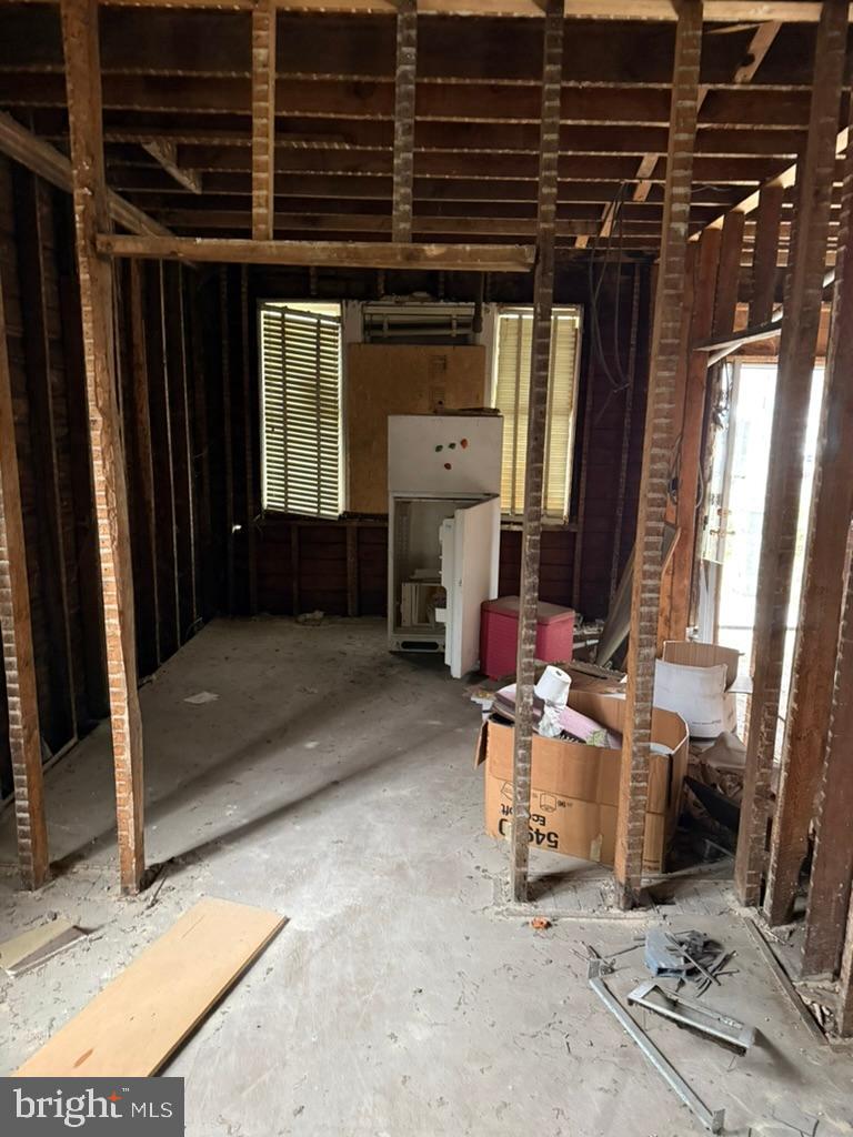 4304 JAY ST NE, WASHINGTON, District Of Columbia 20019, 3 Bedrooms Bedrooms, 6 Rooms Rooms,1 BathroomBathrooms,Residential,For sale,4304 JAY ST NE,DCDC2245926 MLS # DCDC2245926