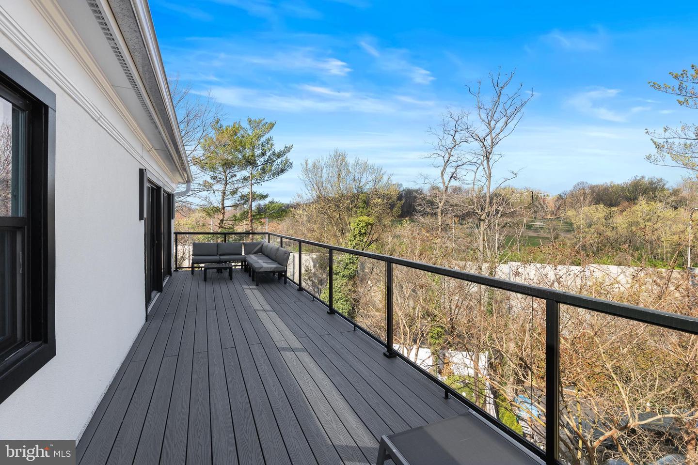 2100 S PIERCE ST, ARLINGTON, Virginia 22202, 5 Bedrooms Bedrooms, ,6 BathroomsBathrooms,Residential,For sale,2100 S PIERCE ST,VAAR2068878 MLS # VAAR2068878