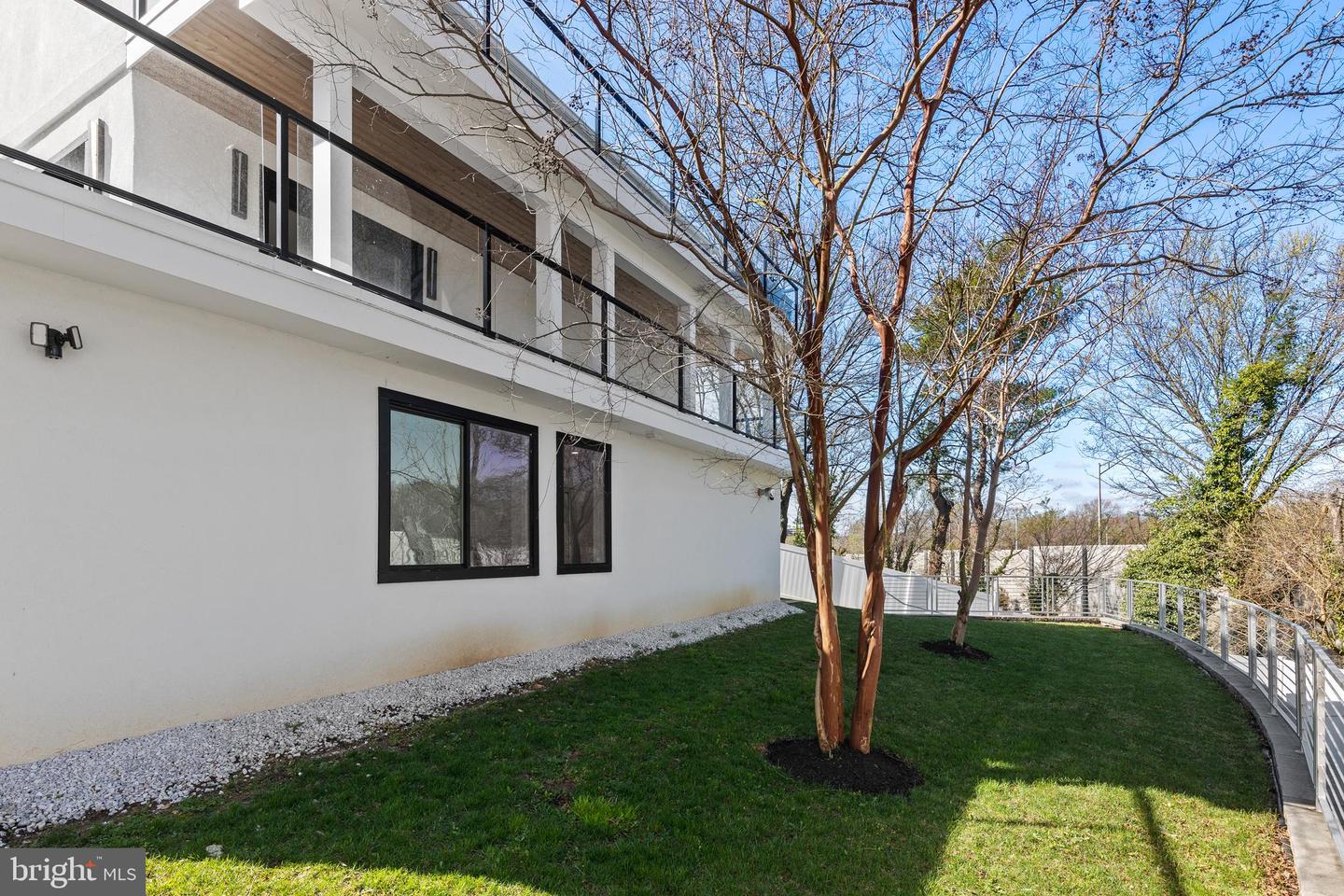 2100 S PIERCE ST, ARLINGTON, Virginia 22202, 5 Bedrooms Bedrooms, ,6 BathroomsBathrooms,Residential,For sale,2100 S PIERCE ST,VAAR2068878 MLS # VAAR2068878