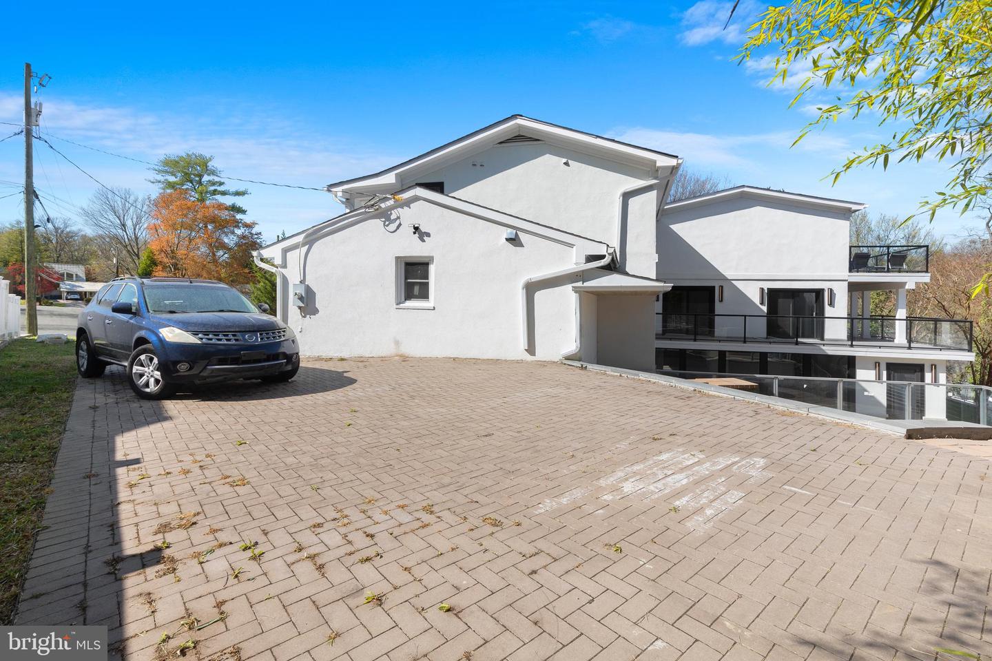 2100 S PIERCE ST, ARLINGTON, Virginia 22202, 5 Bedrooms Bedrooms, ,6 BathroomsBathrooms,Residential,For sale,2100 S PIERCE ST,VAAR2068878 MLS # VAAR2068878