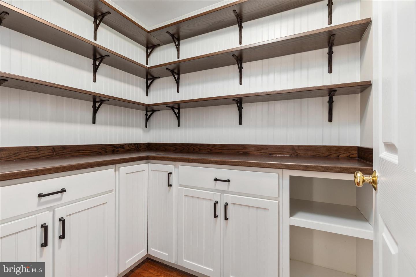 43331 RITTER LANE, SOUTH RIDING, Virginia 20152, 4 Bedrooms Bedrooms, ,3 BathroomsBathrooms,Residential,For sale,43331 RITTER LANE,VALO2115870 MLS # VALO2115870 43331 RITTER LANE, SOUTH RIDING, Virginia 20152, 4 Bedrooms Bedrooms, ,3 BathroomsBathrooms,Residential,For sale,43331 RITTER LANE,VALO2115870 MLS # VALO2115870