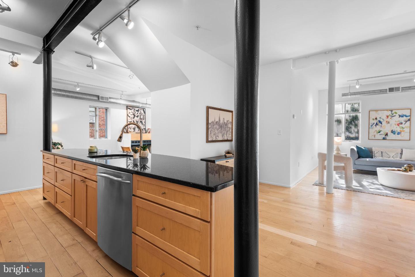 2307 15TH ST NW #1, WASHINGTON, District Of Columbia 20009, 2 Bedrooms Bedrooms, 8 Rooms Rooms,2 BathroomsBathrooms,Residential,For sale,2307 15TH ST NW #1,DCDC2246046 MLS # DCDC2246046 2307 15TH ST NW #1, WASHINGTON, District Of Columbia 20009, 2 Bedrooms Bedrooms, 8 Rooms Rooms,2 BathroomsBathrooms,Residential,For sale,2307 15TH ST NW #1,DCDC2246046 MLS # DCDC2246046