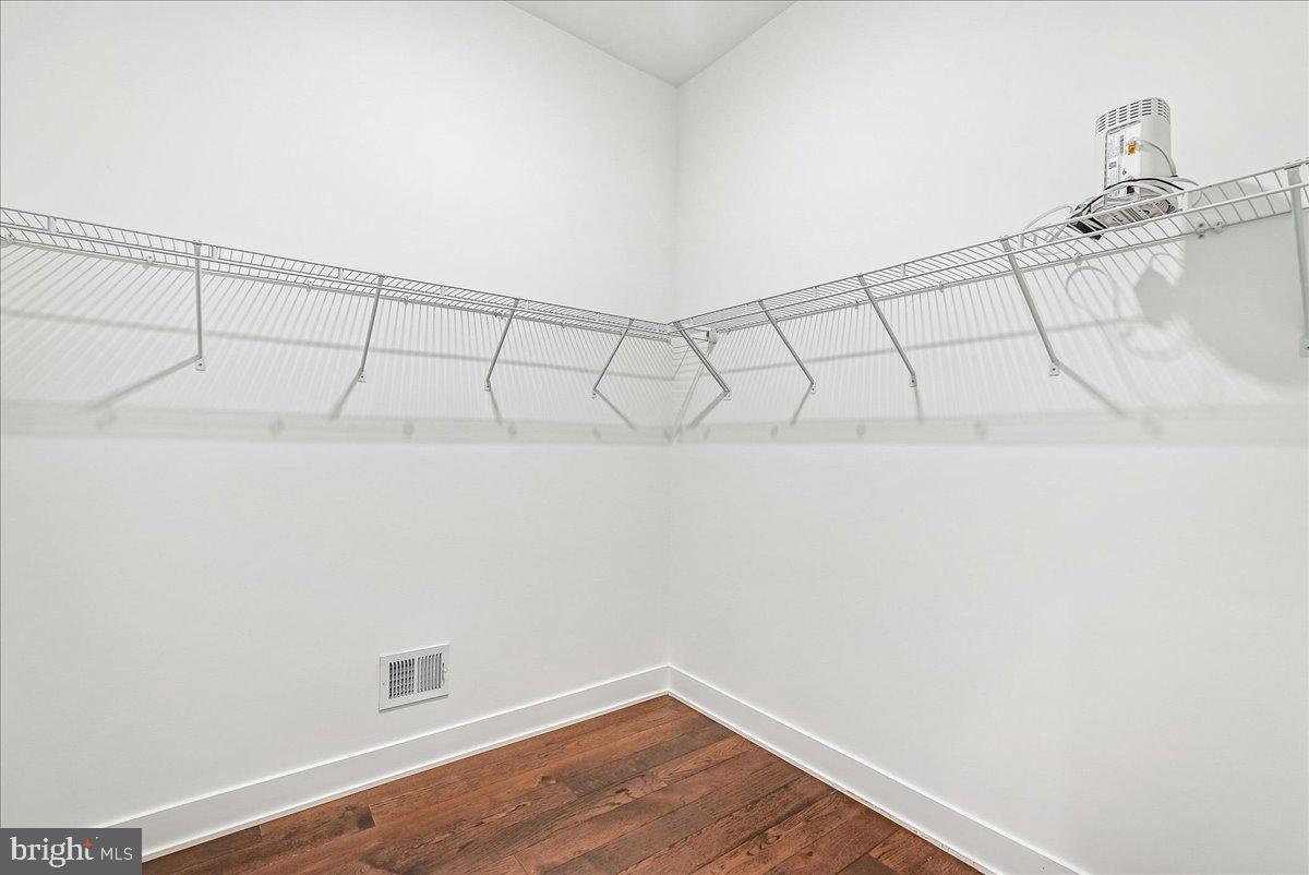 25000 FALLING BROOK CIR, ALDIE, Virginia 20105, 6 Bedrooms Bedrooms, ,6 BathroomsBathrooms,Residential,For sale,25000 FALLING BROOK CIR,VALO2115920 MLS # VALO2115920 25000 FALLING BROOK CIR, ALDIE, Virginia 20105, 6 Bedrooms Bedrooms, ,6 BathroomsBathrooms,Residential,For sale,25000 FALLING BROOK CIR,VALO2115920 MLS # VALO2115920