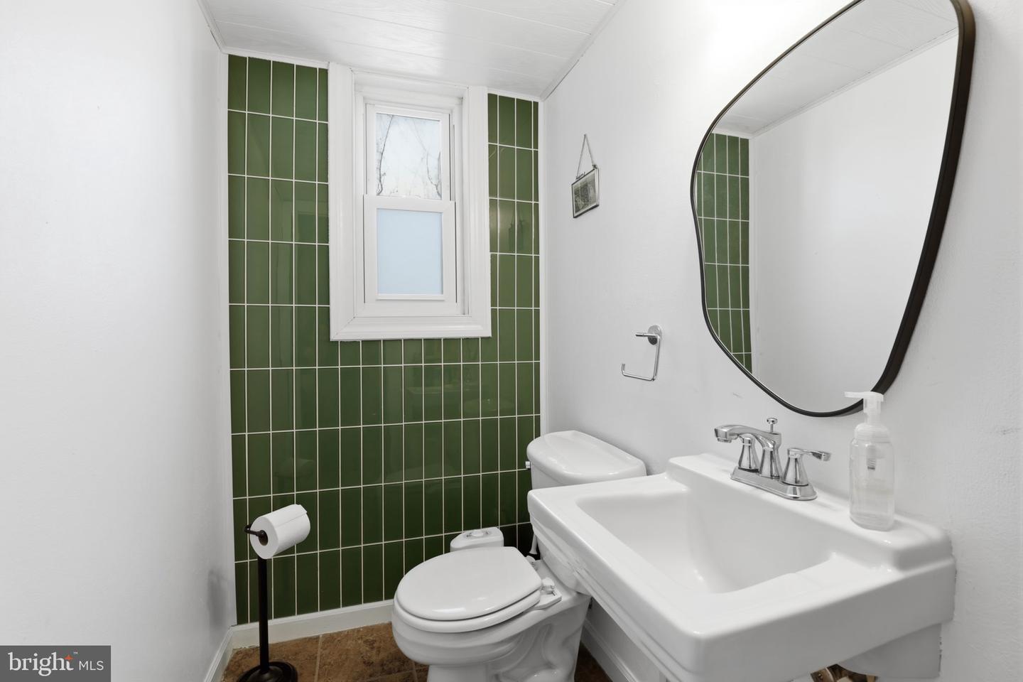 53 GARDEN DR, ALEXANDRIA, Virginia 22304, 3 Bedrooms Bedrooms, ,1 BathroomBathrooms,Residential,For sale,53 GARDEN DR,VAAX2054180 MLS # VAAX2054180 53 GARDEN DR, ALEXANDRIA, Virginia 22304, 3 Bedrooms Bedrooms, ,1 BathroomBathrooms,Residential,For sale,53 GARDEN DR,VAAX2054180 MLS # VAAX2054180