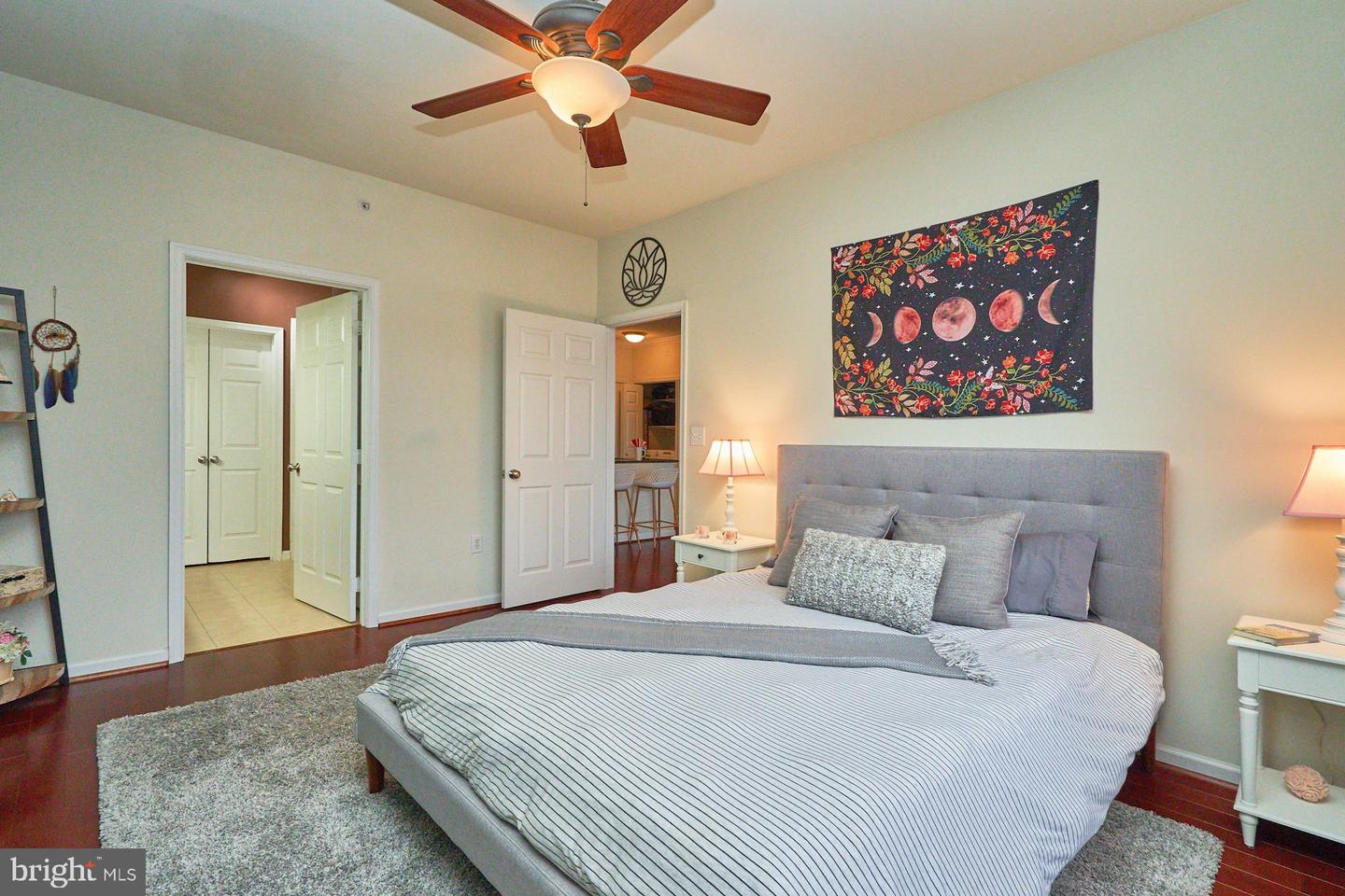 12953 CENTRE PARK CIR #417, HERNDON, Virginia 20171, 2 Bedrooms Bedrooms, ,2 BathroomsBathrooms,Residential,For sale,12953 CENTRE PARK CIR #417,VAFX2291112 MLS # VAFX2291112