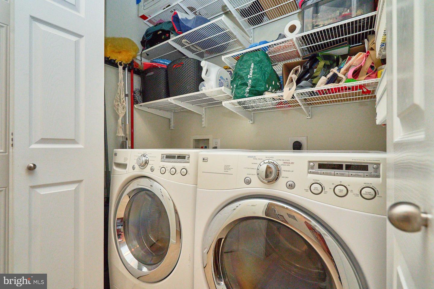 12953 CENTRE PARK CIR #417, HERNDON, Virginia 20171, 2 Bedrooms Bedrooms, ,2 BathroomsBathrooms,Residential,For sale,12953 CENTRE PARK CIR #417,VAFX2291112 MLS # VAFX2291112