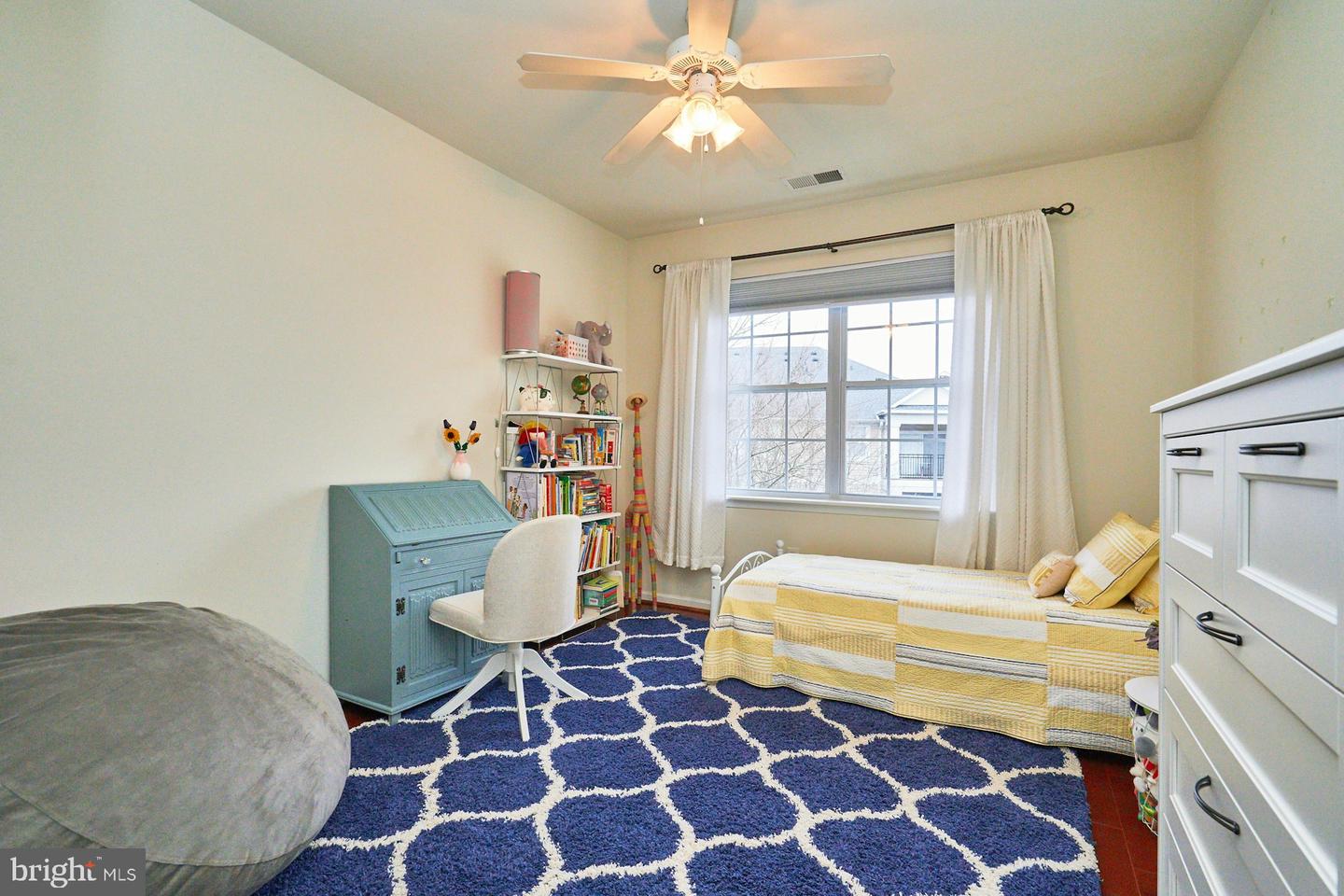 12953 CENTRE PARK CIR #417, HERNDON, Virginia 20171, 2 Bedrooms Bedrooms, ,2 BathroomsBathrooms,Residential,For sale,12953 CENTRE PARK CIR #417,VAFX2291112 MLS # VAFX2291112