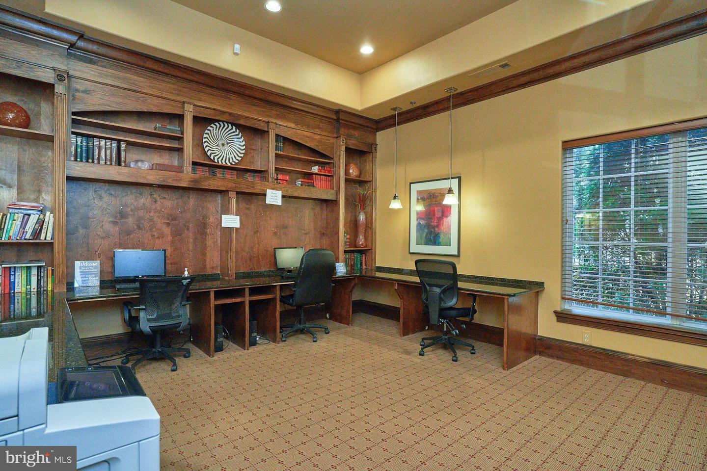 12953 CENTRE PARK CIR #417, HERNDON, Virginia 20171, 2 Bedrooms Bedrooms, ,2 BathroomsBathrooms,Residential,For sale,12953 CENTRE PARK CIR #417,VAFX2291112 MLS # VAFX2291112