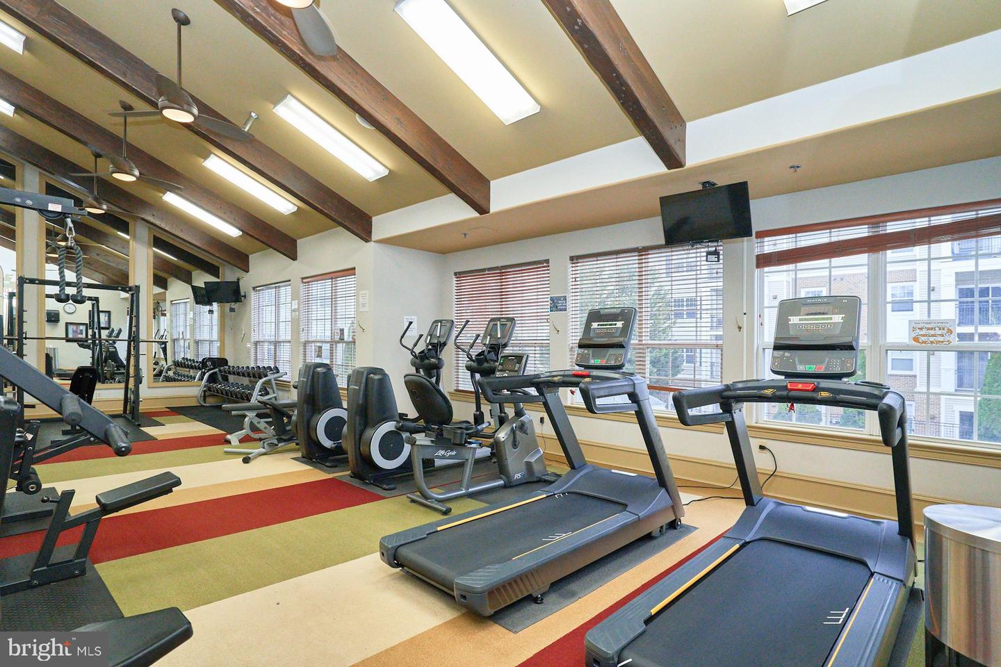 12953 CENTRE PARK CIR #417, HERNDON, Virginia 20171, 2 Bedrooms Bedrooms, ,2 BathroomsBathrooms,Residential,For sale,12953 CENTRE PARK CIR #417,VAFX2291112 MLS # VAFX2291112