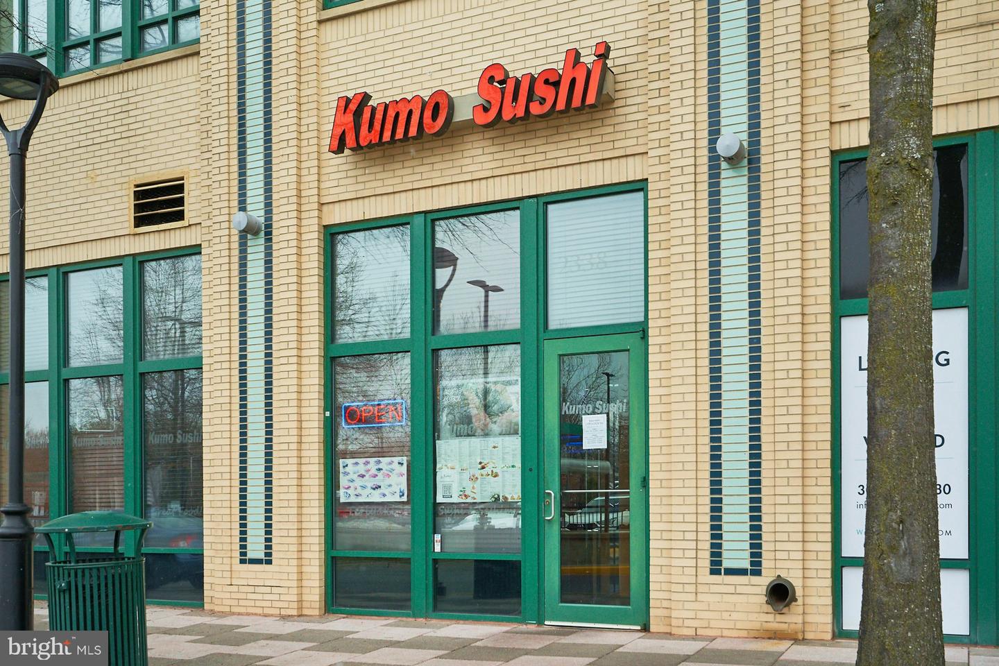 12953 CENTRE PARK CIR #417, HERNDON, Virginia 20171, 2 Bedrooms Bedrooms, ,2 BathroomsBathrooms,Residential,For sale,12953 CENTRE PARK CIR #417,VAFX2291112 MLS # VAFX2291112