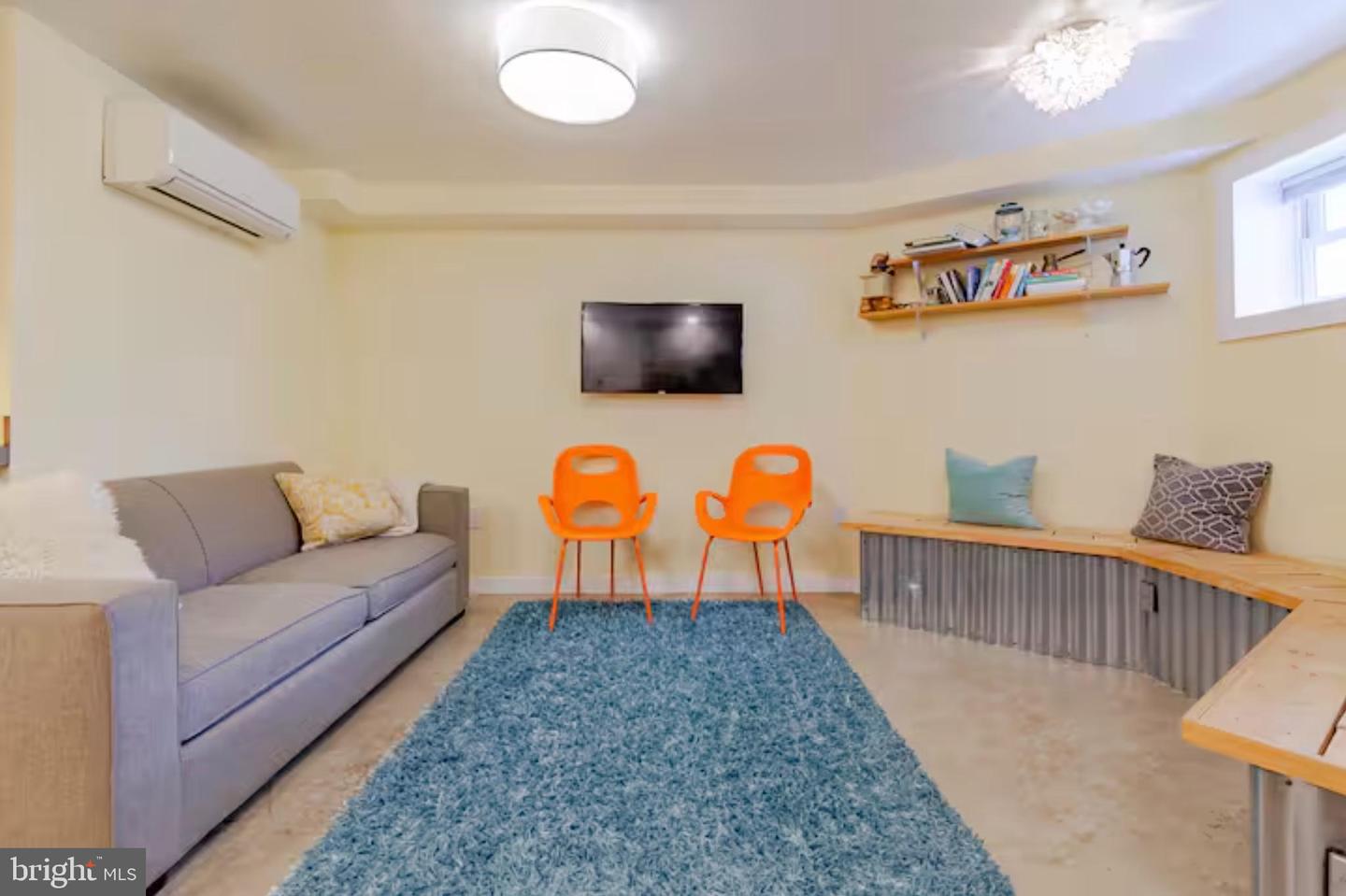 33 Q ST NE, WASHINGTON, District Of Columbia 20002, 4 Bedrooms Bedrooms, ,3 BathroomsBathrooms,Residential,For sale,33 Q ST NE,DCDC2246494 MLS # DCDC2246494 33 Q ST NE, WASHINGTON, District Of Columbia 20002, 4 Bedrooms Bedrooms, ,3 BathroomsBathrooms,Residential,For sale,33 Q ST NE,DCDC2246494 MLS # DCDC2246494