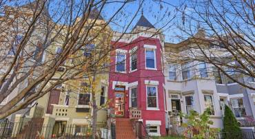 33 Q ST NE, WASHINGTON, District Of Columbia 20002, 4 Bedrooms Bedrooms, ,3 BathroomsBathrooms,Residential,For sale,33 Q ST NE,DCDC2246494 MLS # DCDC2246494