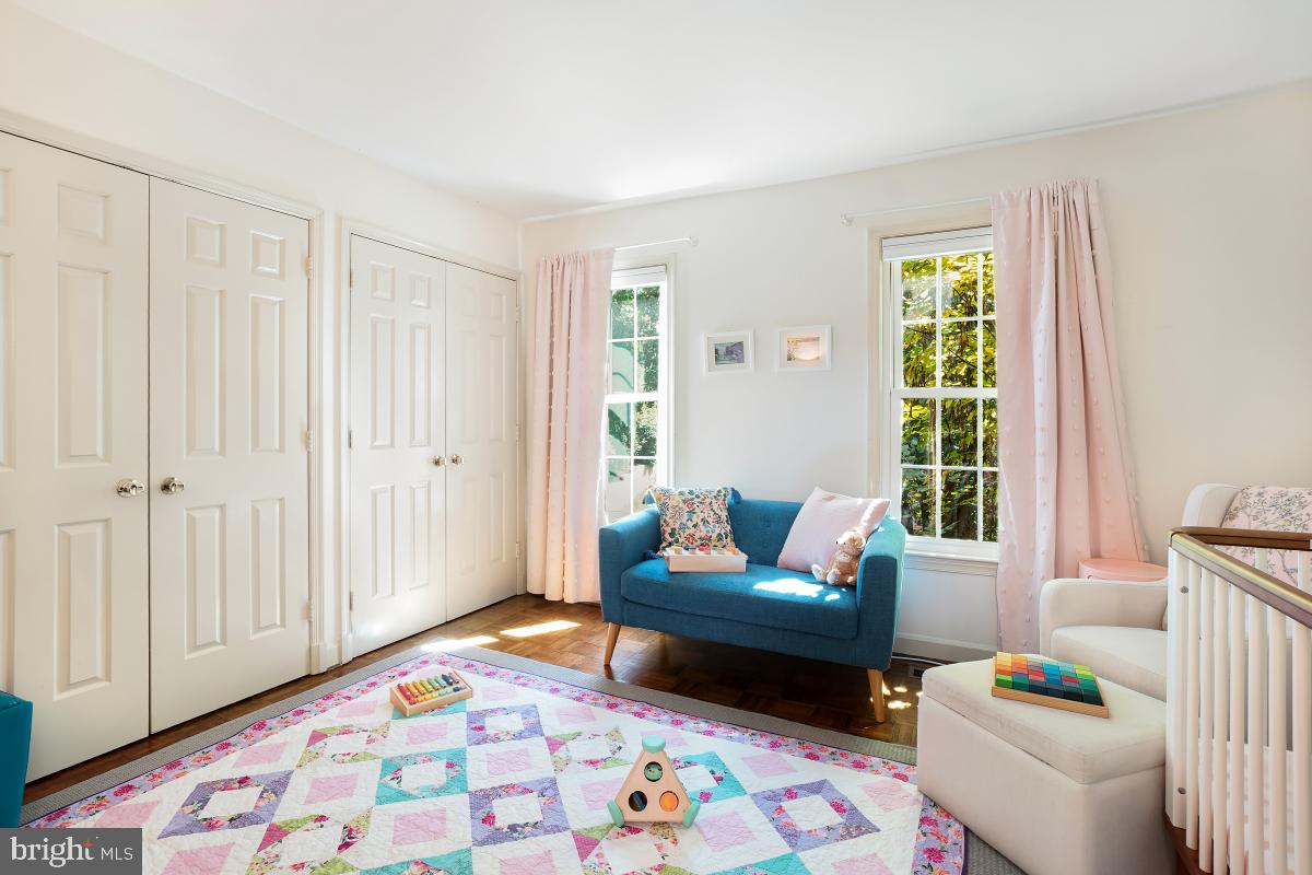 4607 MACARTHUR BLVD NW #B, WASHINGTON, District Of Columbia 20007, 2 Bedrooms Bedrooms, ,2 BathroomsBathrooms,Residential,For sale,4607 MACARTHUR BLVD NW #B,DCDC2246720 MLS # DCDC2246720