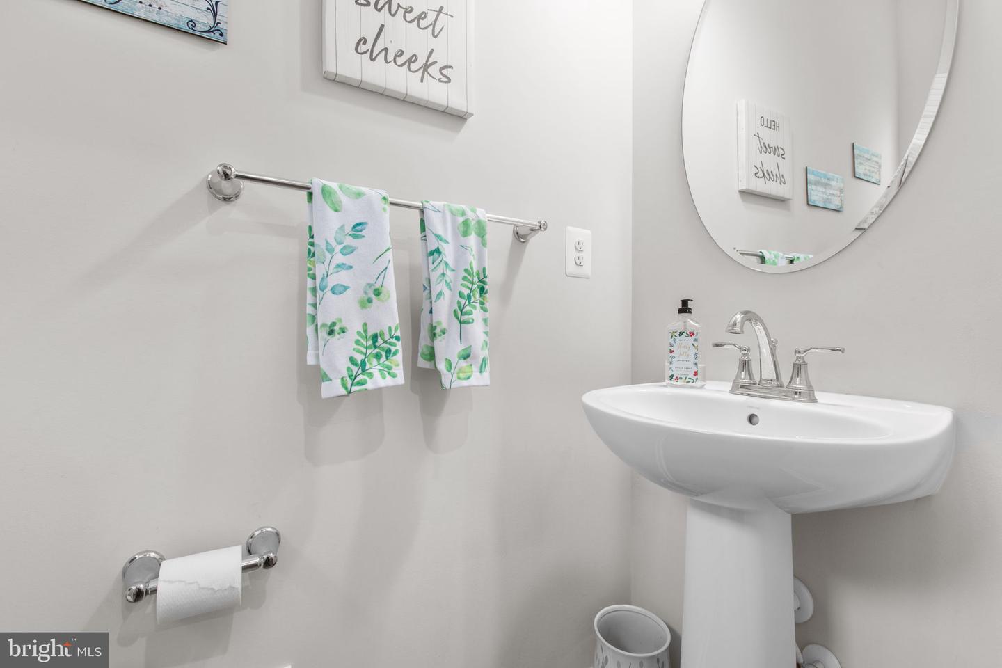 6427 HAWKEYE DR, KING GEORGE, Virginia 22485, 4 Bedrooms Bedrooms, ,2 BathroomsBathrooms,Residential,For sale,6427 HAWKEYE DR,VAKG2007660 MLS # VAKG2007660 6427 HAWKEYE DR, KING GEORGE, Virginia 22485, 4 Bedrooms Bedrooms, ,2 BathroomsBathrooms,Residential,For sale,6427 HAWKEYE DR,VAKG2007660 MLS # VAKG2007660