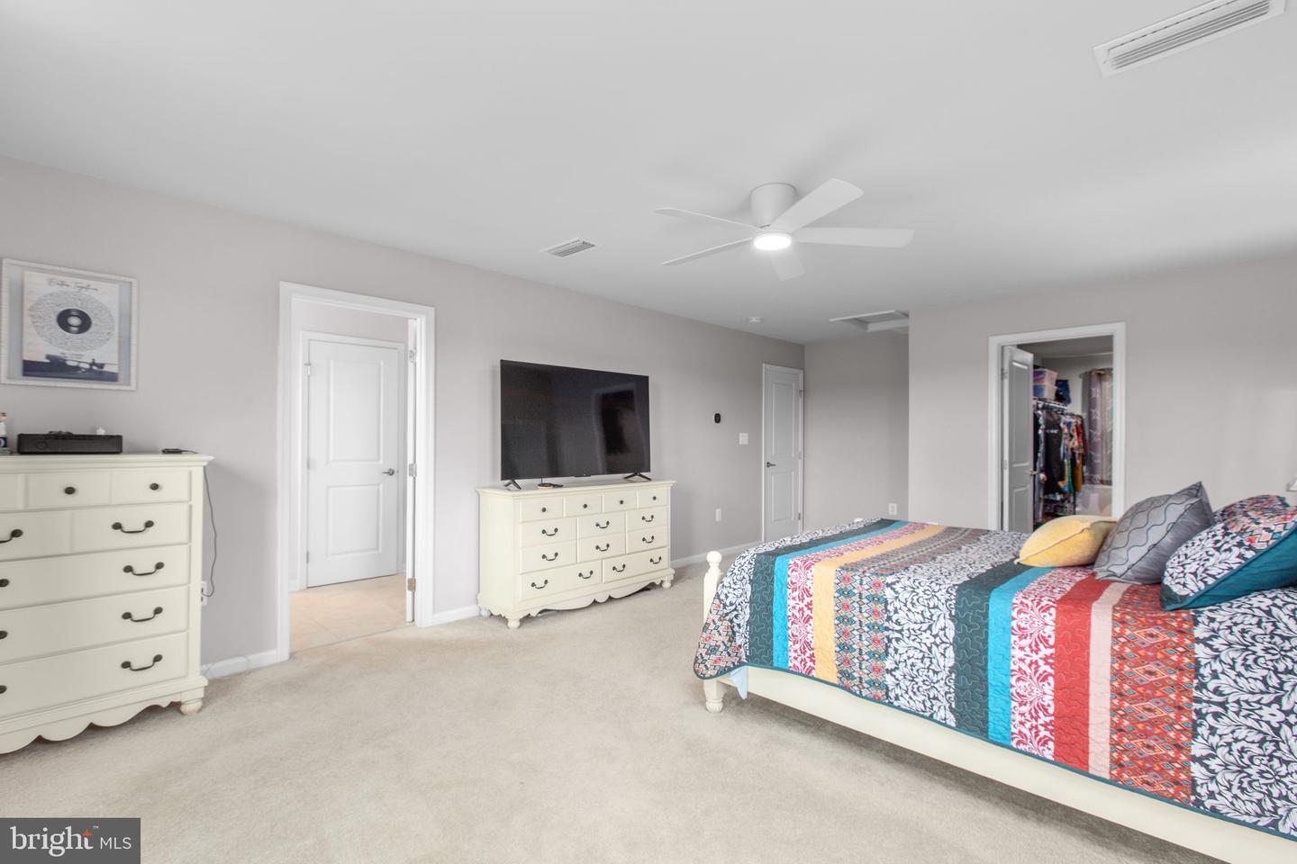 6427 HAWKEYE DR, KING GEORGE, Virginia 22485, 4 Bedrooms Bedrooms, ,2 BathroomsBathrooms,Residential,For sale,6427 HAWKEYE DR,VAKG2007660 MLS # VAKG2007660 6427 HAWKEYE DR, KING GEORGE, Virginia 22485, 4 Bedrooms Bedrooms, ,2 BathroomsBathrooms,Residential,For sale,6427 HAWKEYE DR,VAKG2007660 MLS # VAKG2007660