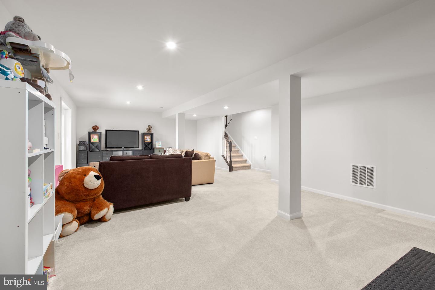 6427 HAWKEYE DR, KING GEORGE, Virginia 22485, 4 Bedrooms Bedrooms, ,2 BathroomsBathrooms,Residential,For sale,6427 HAWKEYE DR,VAKG2007660 MLS # VAKG2007660 6427 HAWKEYE DR, KING GEORGE, Virginia 22485, 4 Bedrooms Bedrooms, ,2 BathroomsBathrooms,Residential,For sale,6427 HAWKEYE DR,VAKG2007660 MLS # VAKG2007660