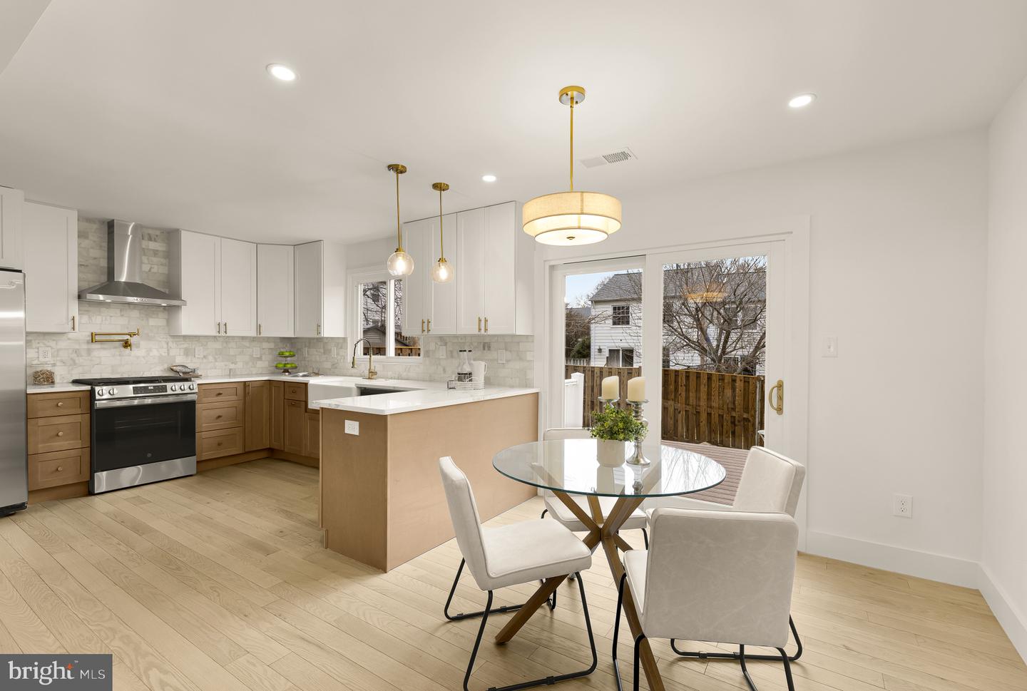 9532 BURDETT RD, BURKE, Virginia 22015, 4 Bedrooms Bedrooms, ,3 BathroomsBathrooms,Residential,For sale,9532 BURDETT RD,VAFX2291694 MLS # VAFX2291694 9532 BURDETT RD, BURKE, Virginia 22015, 4 Bedrooms Bedrooms, ,3 BathroomsBathrooms,Residential,For sale,9532 BURDETT RD,VAFX2291694 MLS # VAFX2291694