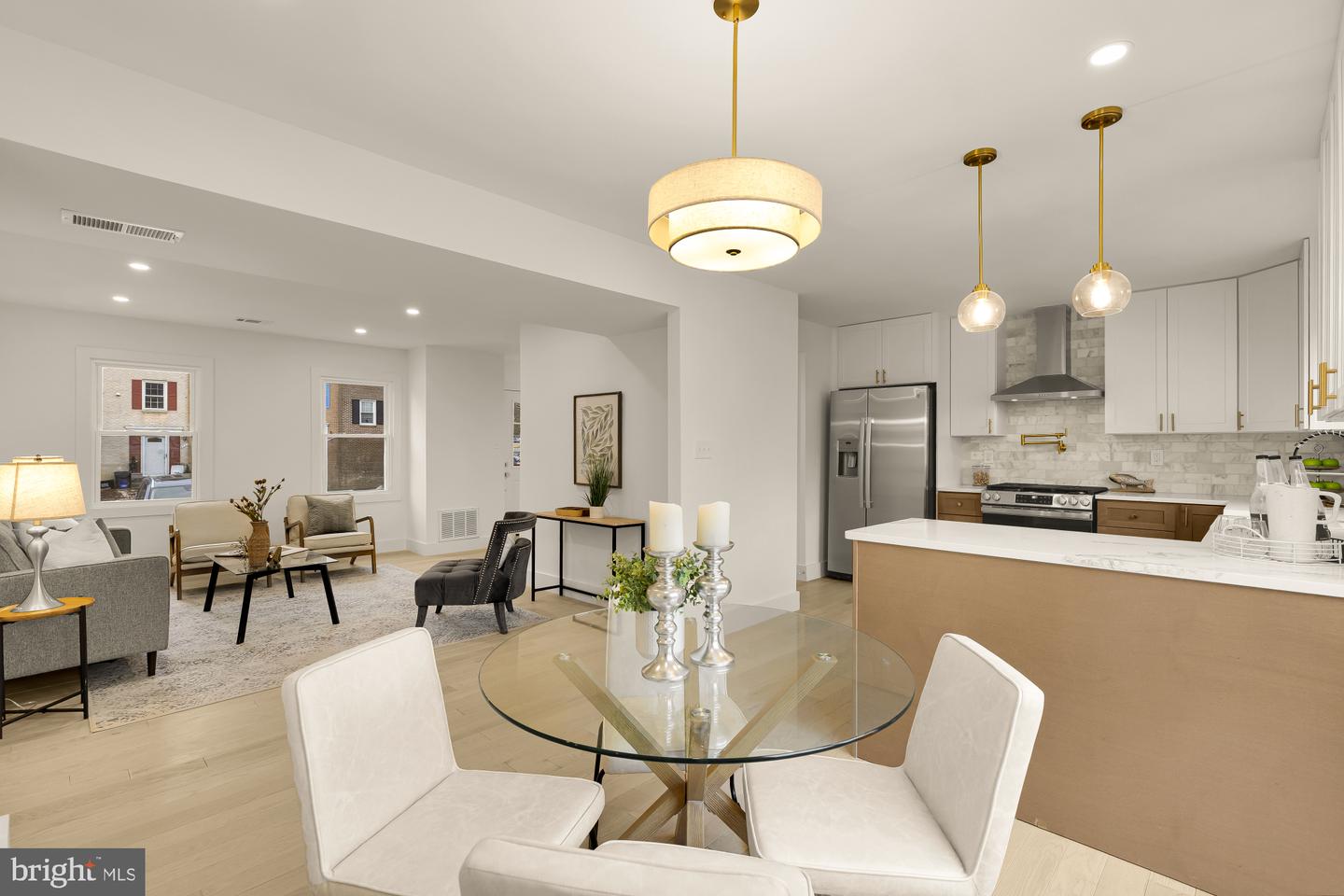 9532 BURDETT RD, BURKE, Virginia 22015, 4 Bedrooms Bedrooms, ,3 BathroomsBathrooms,Residential,For sale,9532 BURDETT RD,VAFX2291694 MLS # VAFX2291694 9532 BURDETT RD, BURKE, Virginia 22015, 4 Bedrooms Bedrooms, ,3 BathroomsBathrooms,Residential,For sale,9532 BURDETT RD,VAFX2291694 MLS # VAFX2291694