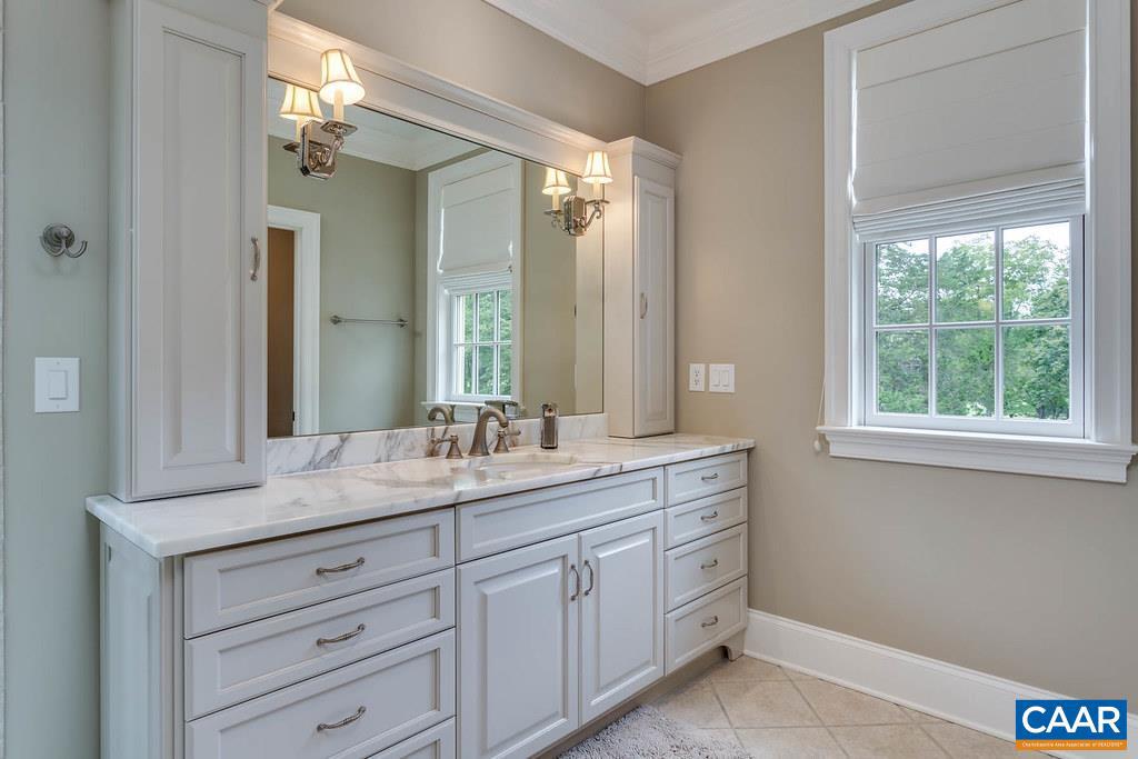 4123 FAIRWAY DR, KESWICK, Virginia 22947, 5 Bedrooms Bedrooms, ,7 BathroomsBathrooms,Residential,For sale,4123 FAIRWAY DR,673449 MLS # 673449 4123 FAIRWAY DR, KESWICK, Virginia 22947, 5 Bedrooms Bedrooms, ,7 BathroomsBathrooms,Residential,For sale,4123 FAIRWAY DR,673449 MLS # 673449