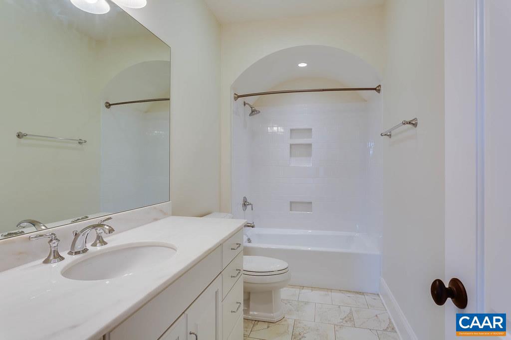 4123 FAIRWAY DR, KESWICK, Virginia 22947, 5 Bedrooms Bedrooms, ,7 BathroomsBathrooms,Residential,For sale,4123 FAIRWAY DR,673449 MLS # 673449 4123 FAIRWAY DR, KESWICK, Virginia 22947, 5 Bedrooms Bedrooms, ,7 BathroomsBathrooms,Residential,For sale,4123 FAIRWAY DR,673449 MLS # 673449