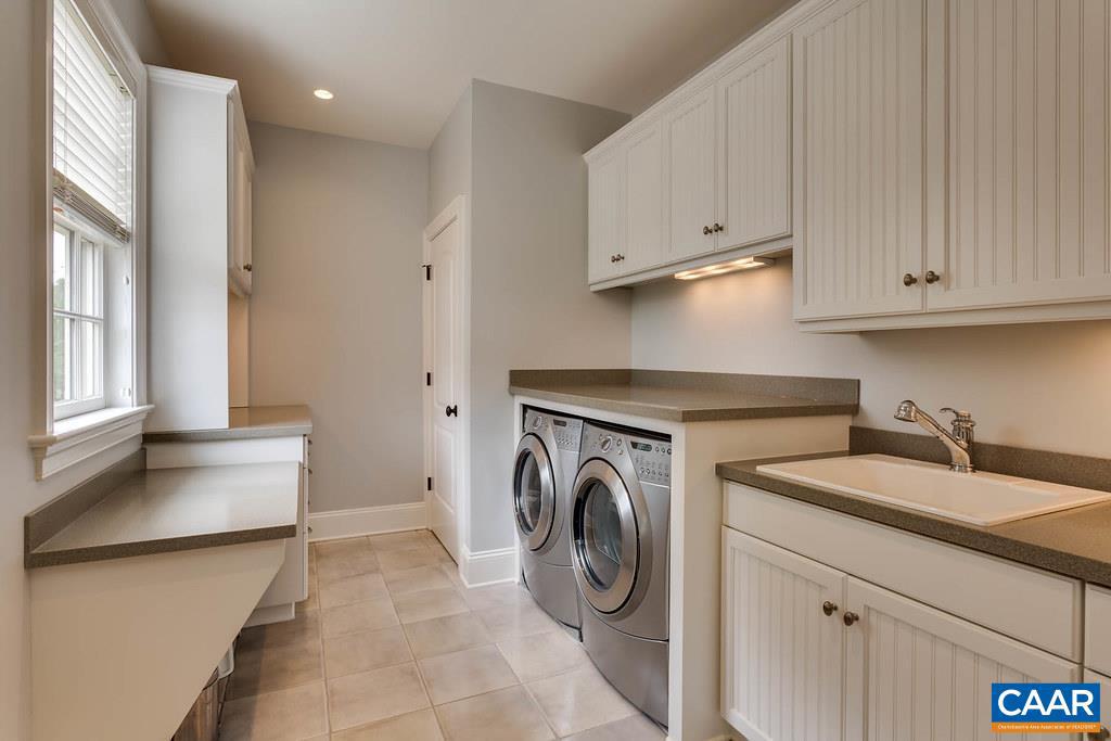 4123 FAIRWAY DR, KESWICK, Virginia 22947, 5 Bedrooms Bedrooms, ,7 BathroomsBathrooms,Residential,For sale,4123 FAIRWAY DR,673449 MLS # 673449 4123 FAIRWAY DR, KESWICK, Virginia 22947, 5 Bedrooms Bedrooms, ,7 BathroomsBathrooms,Residential,For sale,4123 FAIRWAY DR,673449 MLS # 673449