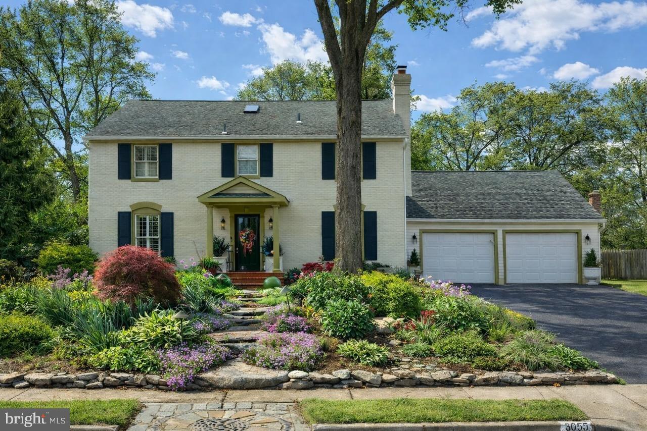 3705 RIVERWOOD CT, ALEXANDRIA, Virginia 22309, 4 Bedrooms Bedrooms, 15 Rooms Rooms,3 BathroomsBathrooms,Residential,For sale,3705 RIVERWOOD CT,VAFX2291850 MLS # VAFX2291850 3705 RIVERWOOD CT, ALEXANDRIA, Virginia 22309, 4 Bedrooms Bedrooms, 15 Rooms Rooms,3 BathroomsBathrooms,Residential,For sale,3705 RIVERWOOD CT,VAFX2291850 MLS # VAFX2291850