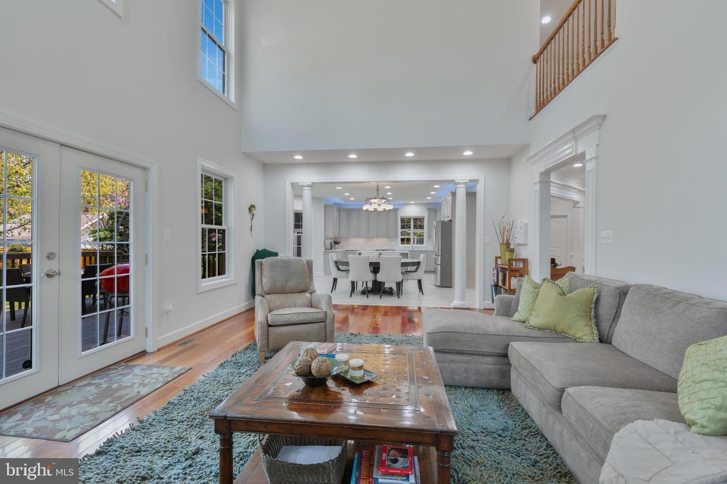 6237 WASHINGTON BLVD, ARLINGTON, Virginia 22205, 5 Bedrooms Bedrooms, ,4 BathroomsBathrooms,Residential,For sale,6237 WASHINGTON BLVD,VAAR2069128 MLS # VAAR2069128