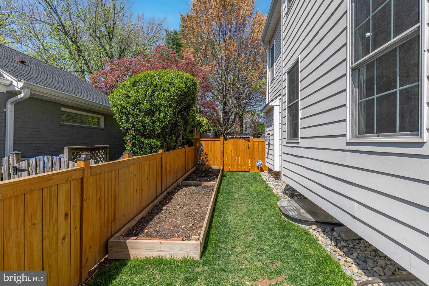 6237 WASHINGTON BLVD, ARLINGTON, Virginia 22205, 5 Bedrooms Bedrooms, ,4 BathroomsBathrooms,Residential,For sale,6237 WASHINGTON BLVD,VAAR2069128 MLS # VAAR2069128