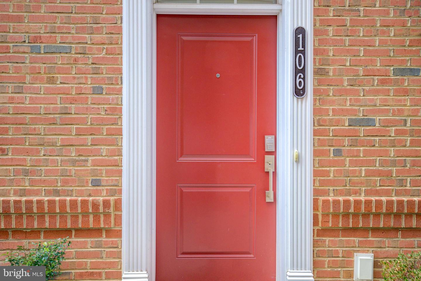 43032 STUARTS GLEN TER #106, ASHBURN, Virginia 20148, 3 Bedrooms Bedrooms, ,2 BathroomsBathrooms,Residential,For sale,43032 STUARTS GLEN TER #106,VALO2116400 MLS # VALO2116400 43032 STUARTS GLEN TER #106, ASHBURN, Virginia 20148, 3 Bedrooms Bedrooms, ,2 BathroomsBathrooms,Residential,For sale,43032 STUARTS GLEN TER #106,VALO2116400 MLS # VALO2116400