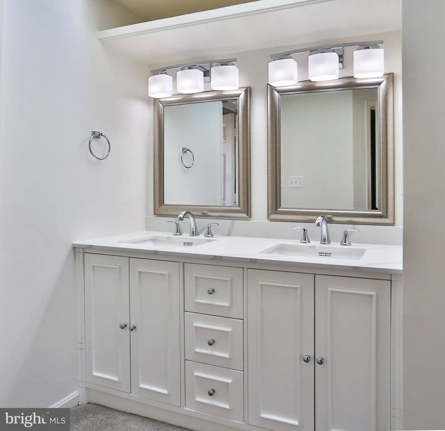 5837 NORHAM DR, ALEXANDRIA, Virginia 22315, 2 Bedrooms Bedrooms, ,2 BathroomsBathrooms,Residential,For sale,5837 NORHAM DR,VAFX2292136 MLS # VAFX2292136