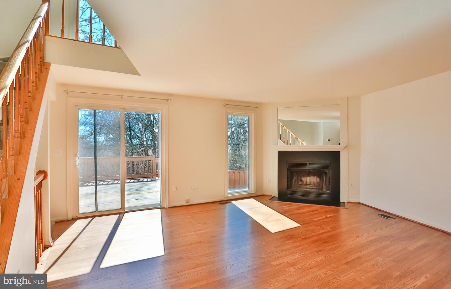 5837 NORHAM DR, ALEXANDRIA, Virginia 22315, 2 Bedrooms Bedrooms, ,2 BathroomsBathrooms,Residential,For sale,5837 NORHAM DR,VAFX2292136 MLS # VAFX2292136