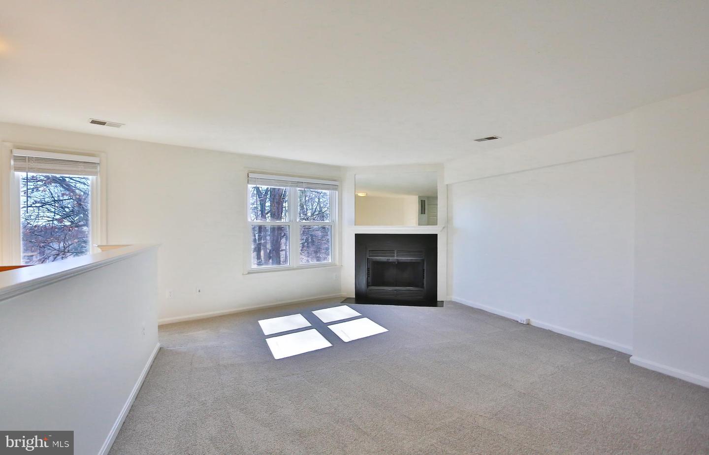 5837 NORHAM DR, ALEXANDRIA, Virginia 22315, 2 Bedrooms Bedrooms, ,2 BathroomsBathrooms,Residential,For sale,5837 NORHAM DR,VAFX2292136 MLS # VAFX2292136