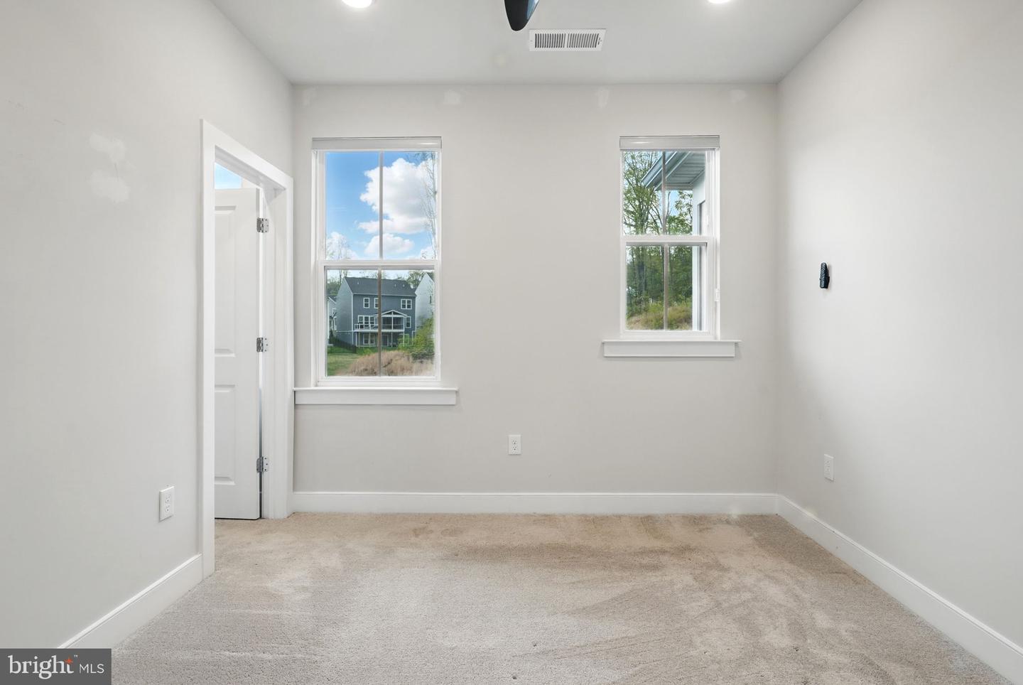 1843 MAGNOLIA FRUIT DR, DUMFRIES, Virginia 22026, 7 Bedrooms Bedrooms, ,6 BathroomsBathrooms,Residential,For sale,1843 MAGNOLIA FRUIT DR,VAPW2113038 MLS # VAPW2113038