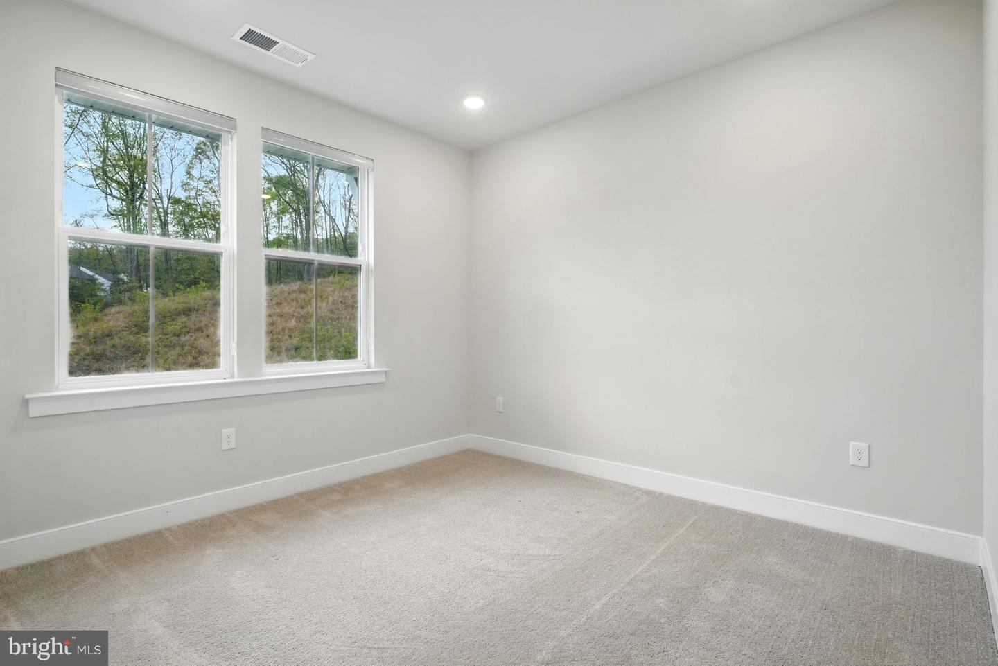 1843 MAGNOLIA FRUIT DR, DUMFRIES, Virginia 22026, 7 Bedrooms Bedrooms, ,6 BathroomsBathrooms,Residential,For sale,1843 MAGNOLIA FRUIT DR,VAPW2113038 MLS # VAPW2113038