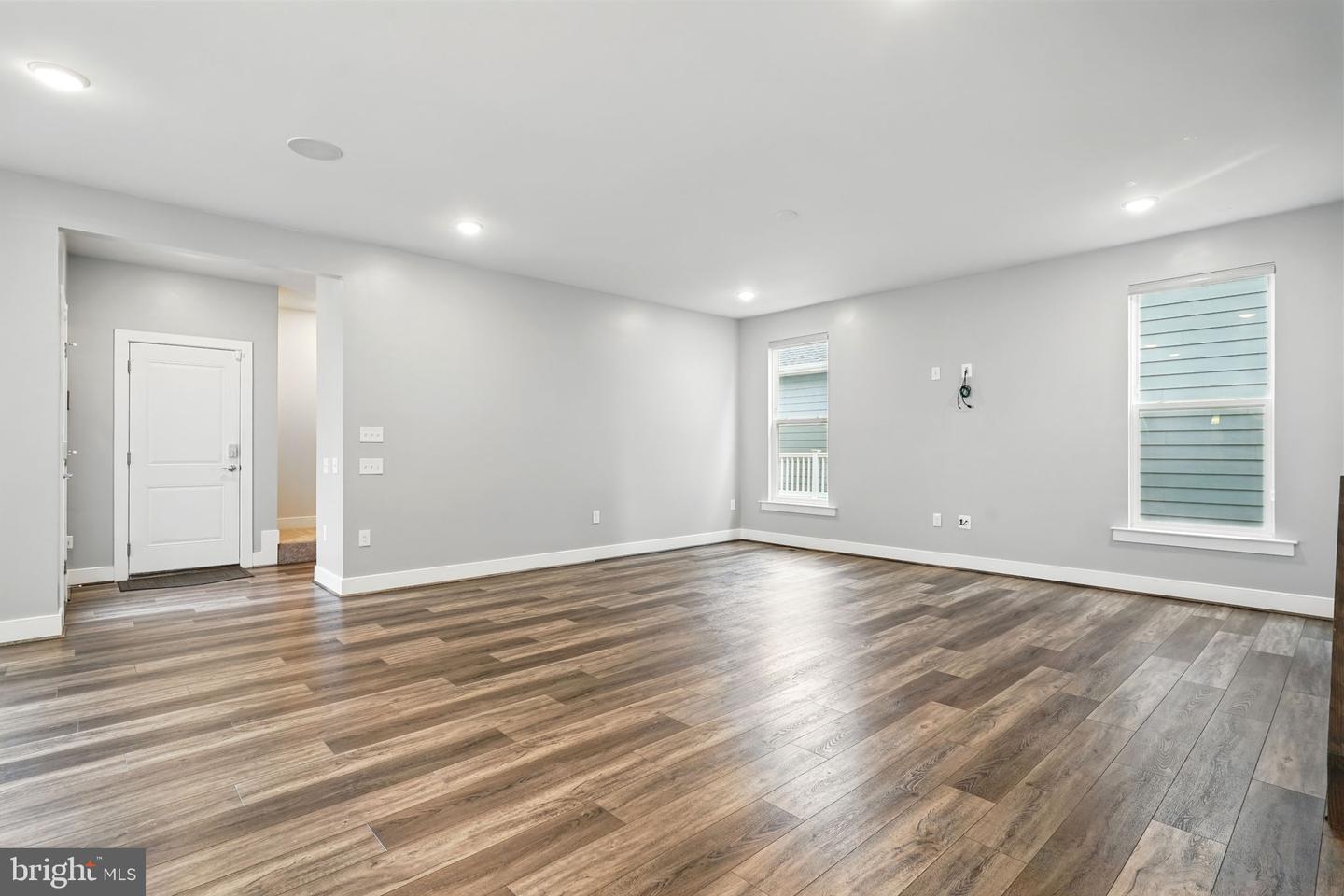 1843 MAGNOLIA FRUIT DR, DUMFRIES, Virginia 22026, 7 Bedrooms Bedrooms, ,6 BathroomsBathrooms,Residential,For sale,1843 MAGNOLIA FRUIT DR,VAPW2113038 MLS # VAPW2113038