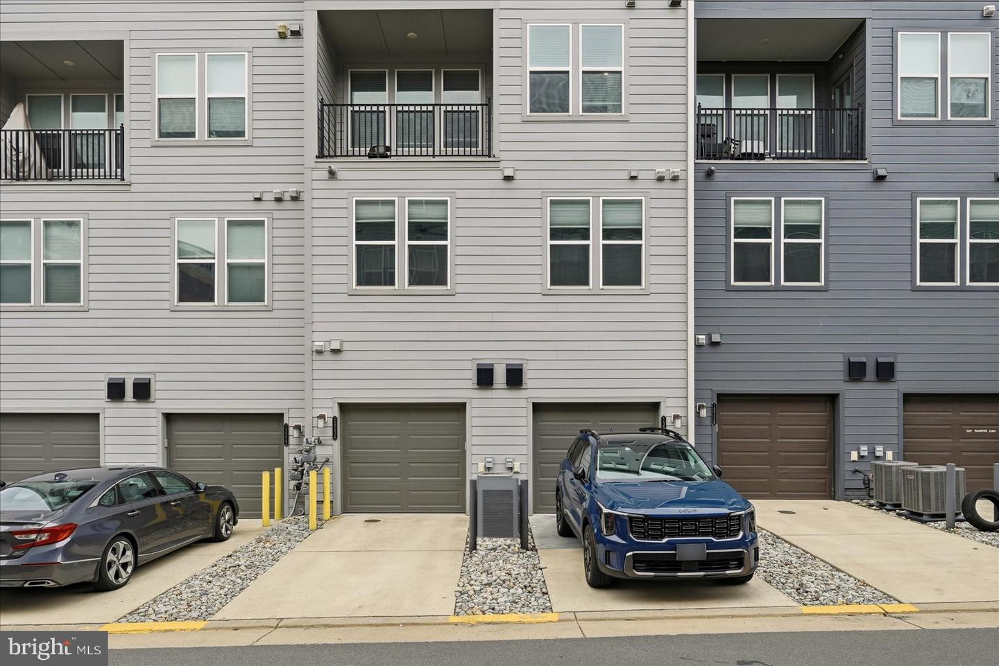 13334 ARROWBROOK CENTRE DR #112, HERNDON, Virginia 20171, 3 Bedrooms Bedrooms, ,2 BathroomsBathrooms,Residential,For sale,13334 ARROWBROOK CENTRE DR #112,VAFX2292286 MLS # VAFX2292286