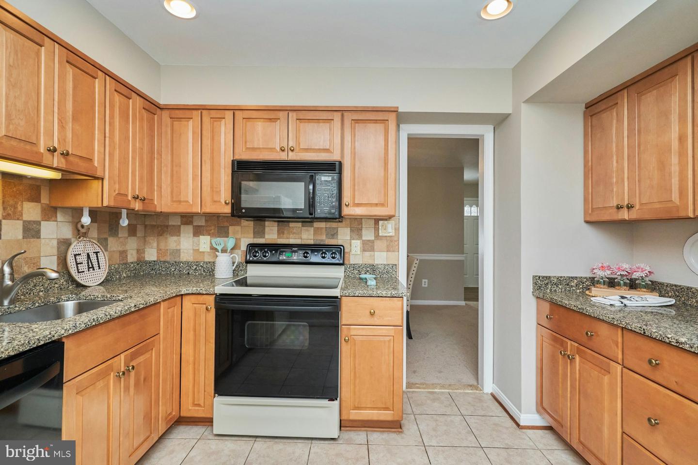 9634 BLINCOE CT, BURKE, Virginia 22015, 3 Bedrooms Bedrooms, ,3 BathroomsBathrooms,Residential,For sale,9634 BLINCOE CT,VAFX2292300 MLS # VAFX2292300 9634 BLINCOE CT, BURKE, Virginia 22015, 3 Bedrooms Bedrooms, ,3 BathroomsBathrooms,Residential,For sale,9634 BLINCOE CT,VAFX2292300 MLS # VAFX2292300