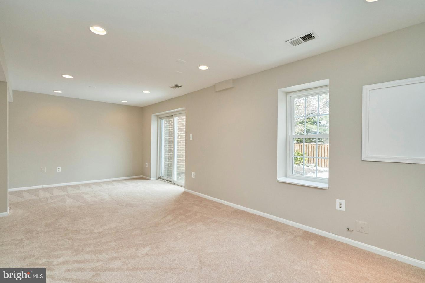 9634 BLINCOE CT, BURKE, Virginia 22015, 3 Bedrooms Bedrooms, ,3 BathroomsBathrooms,Residential,For sale,9634 BLINCOE CT,VAFX2292300 MLS # VAFX2292300 9634 BLINCOE CT, BURKE, Virginia 22015, 3 Bedrooms Bedrooms, ,3 BathroomsBathrooms,Residential,For sale,9634 BLINCOE CT,VAFX2292300 MLS # VAFX2292300