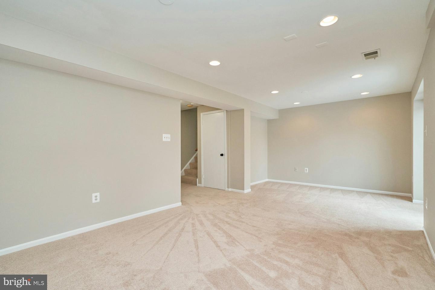 9634 BLINCOE CT, BURKE, Virginia 22015, 3 Bedrooms Bedrooms, ,3 BathroomsBathrooms,Residential,For sale,9634 BLINCOE CT,VAFX2292300 MLS # VAFX2292300 9634 BLINCOE CT, BURKE, Virginia 22015, 3 Bedrooms Bedrooms, ,3 BathroomsBathrooms,Residential,For sale,9634 BLINCOE CT,VAFX2292300 MLS # VAFX2292300