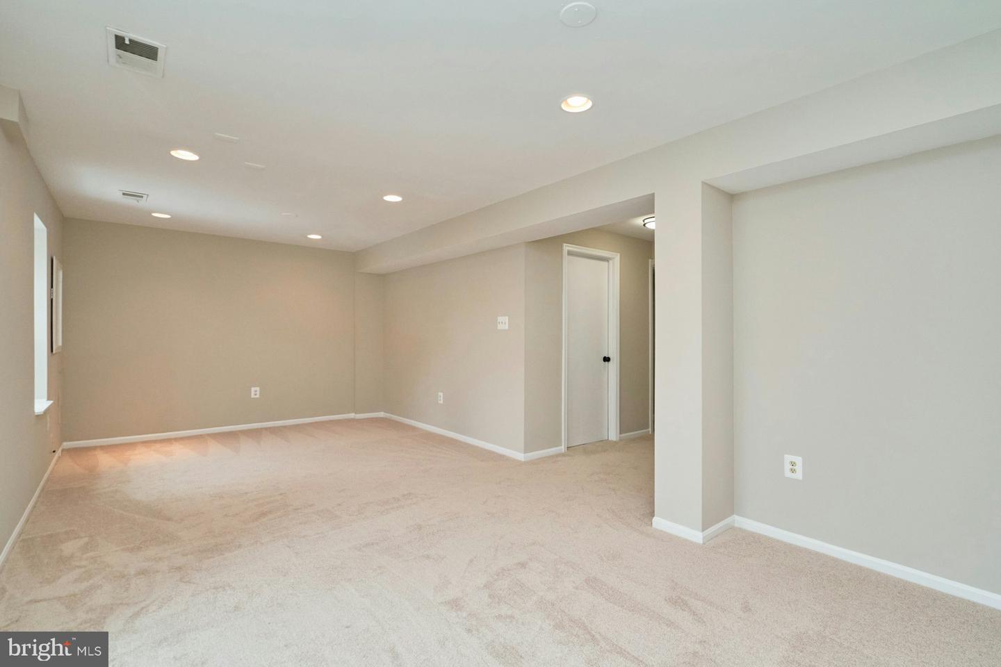 9634 BLINCOE CT, BURKE, Virginia 22015, 3 Bedrooms Bedrooms, ,3 BathroomsBathrooms,Residential,For sale,9634 BLINCOE CT,VAFX2292300 MLS # VAFX2292300 9634 BLINCOE CT, BURKE, Virginia 22015, 3 Bedrooms Bedrooms, ,3 BathroomsBathrooms,Residential,For sale,9634 BLINCOE CT,VAFX2292300 MLS # VAFX2292300