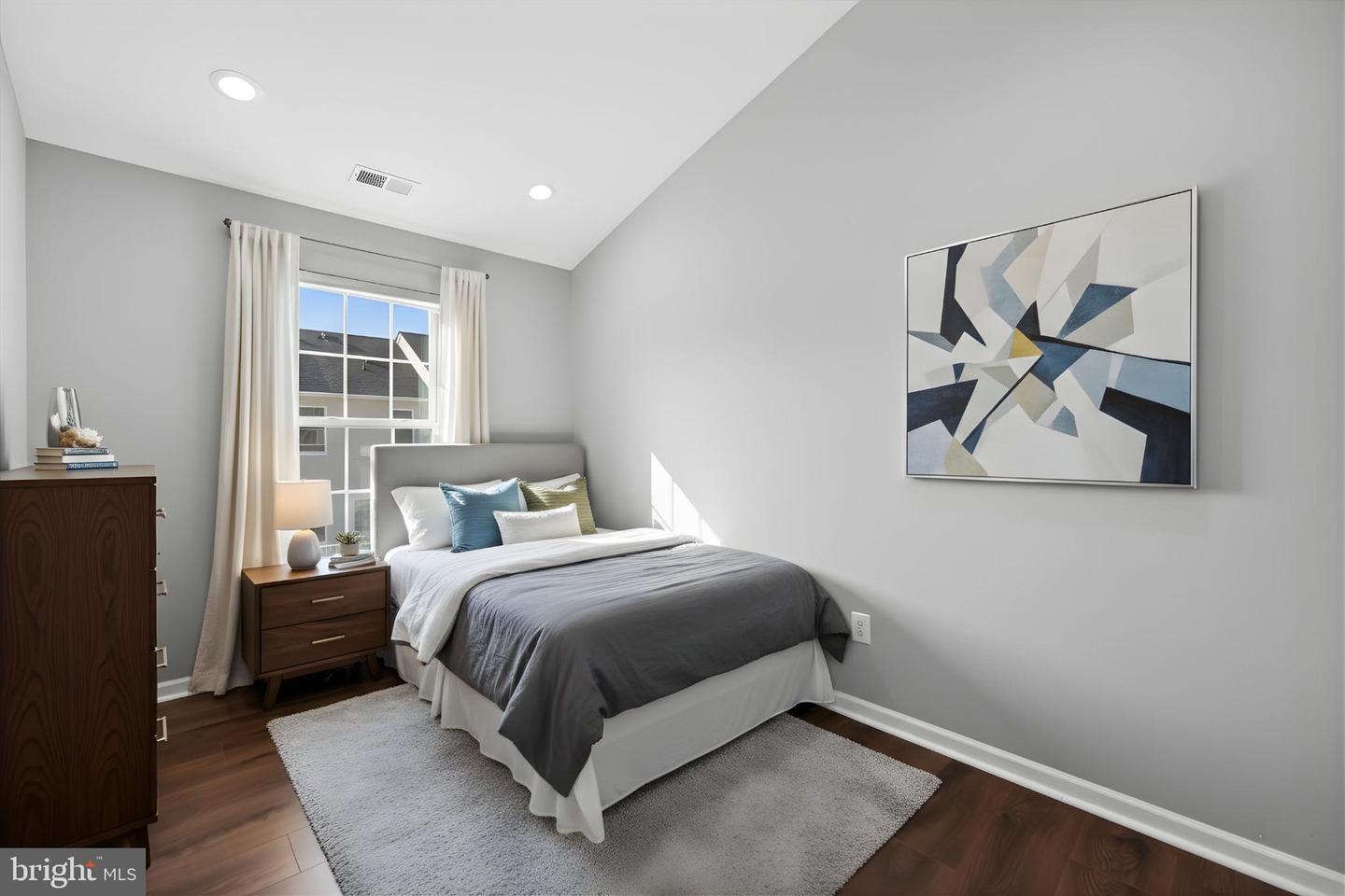 42811 SYKES TER, CHANTILLY, Virginia 20152, 4 Bedrooms Bedrooms, ,2 BathroomsBathrooms,Residential,For sale,42811 SYKES TER,VALO2116496 MLS # VALO2116496