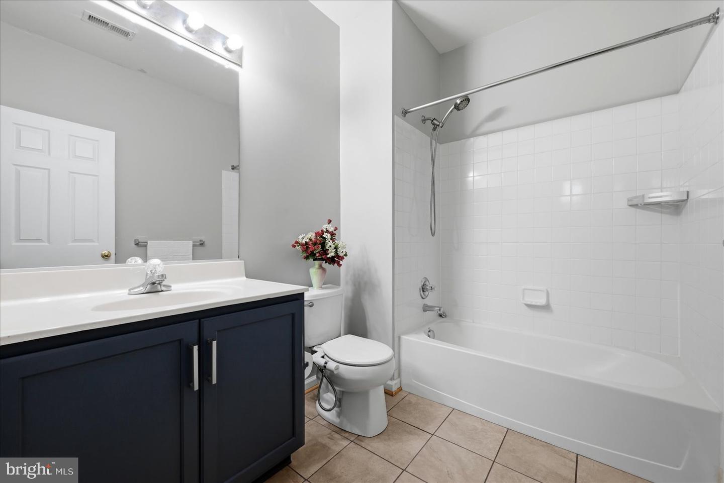 42811 SYKES TER, CHANTILLY, Virginia 20152, 4 Bedrooms Bedrooms, ,2 BathroomsBathrooms,Residential,For sale,42811 SYKES TER,VALO2116496 MLS # VALO2116496