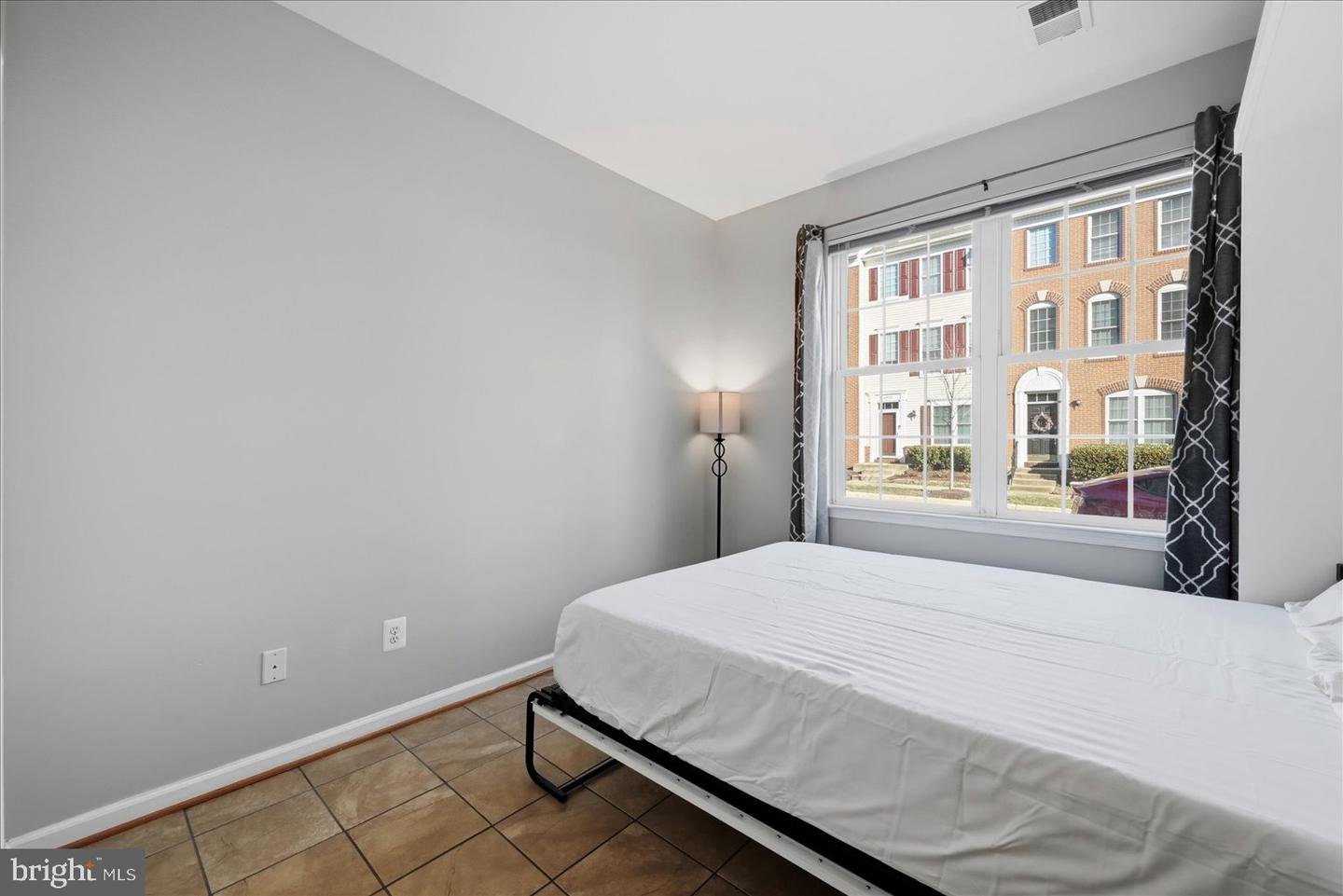 42811 SYKES TER, CHANTILLY, Virginia 20152, 4 Bedrooms Bedrooms, ,2 BathroomsBathrooms,Residential,For sale,42811 SYKES TER,VALO2116496 MLS # VALO2116496