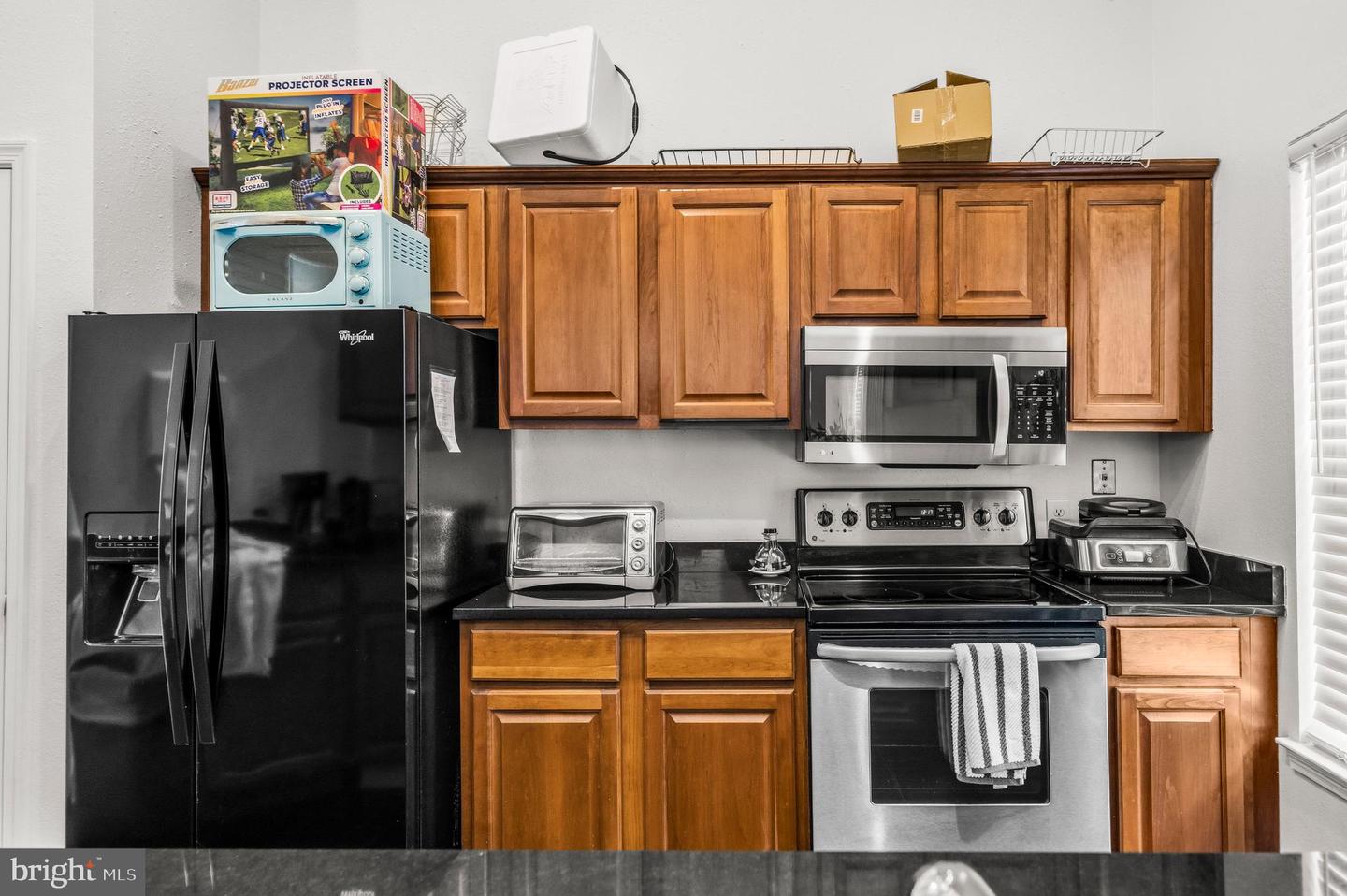 3307 WYNDHAM CIR #1160, ALEXANDRIA, Virginia 22302, 1 Bedroom Bedrooms, ,1 BathroomBathrooms,Residential,For sale,3307 WYNDHAM CIR #1160,VAAX2054400 MLS # VAAX2054400